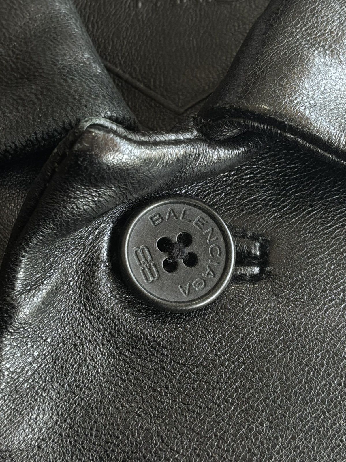 Balenciaga Vintage Balenciaga - Nicolas Ghesquire Era - Leather Coat Size US XL / EU 56 / 4 - 6 Thumbnail