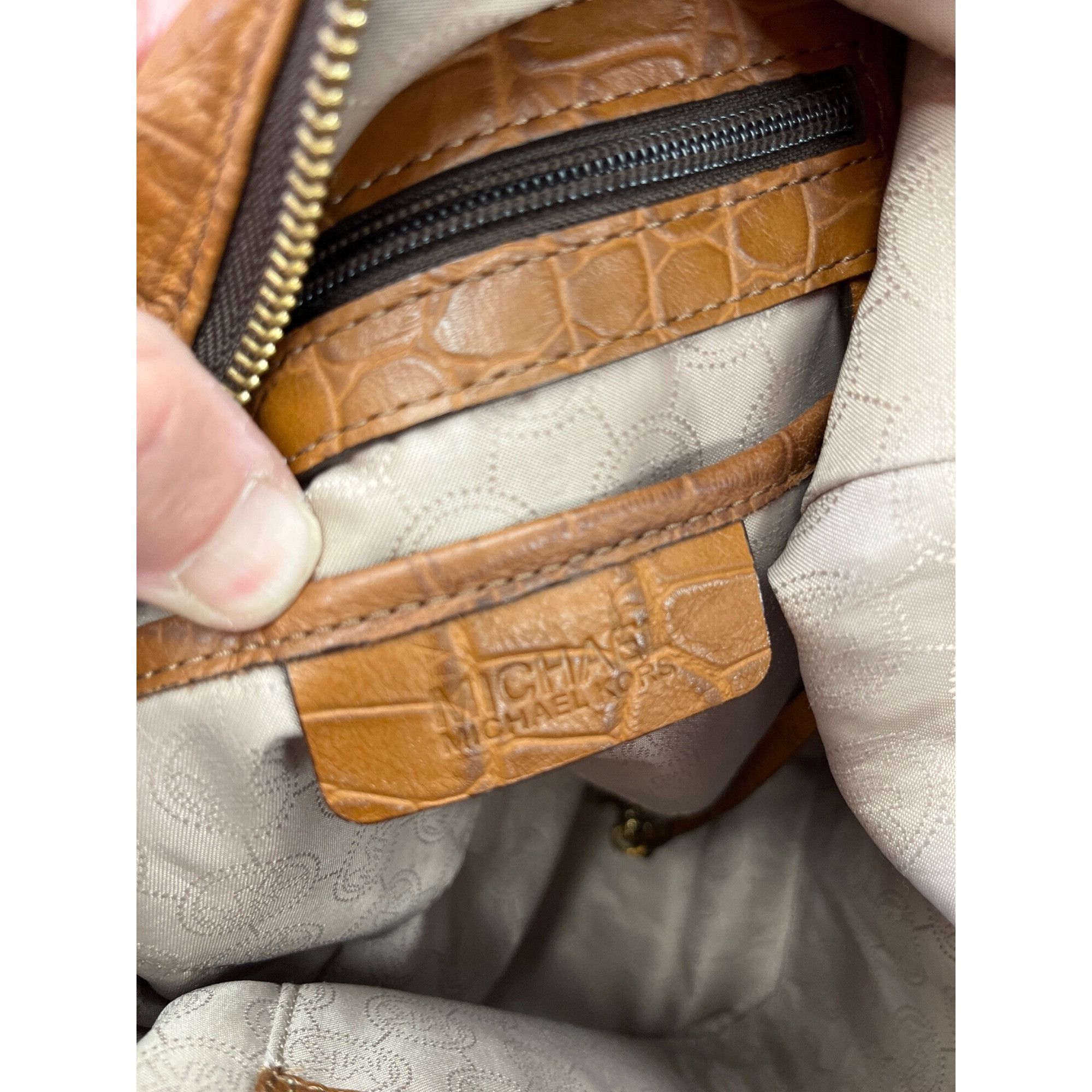 Michael Kors Michael Kors wms brown croc embossed leather shoulder hobo b Size ONE SIZE - 12 Thumbnail
