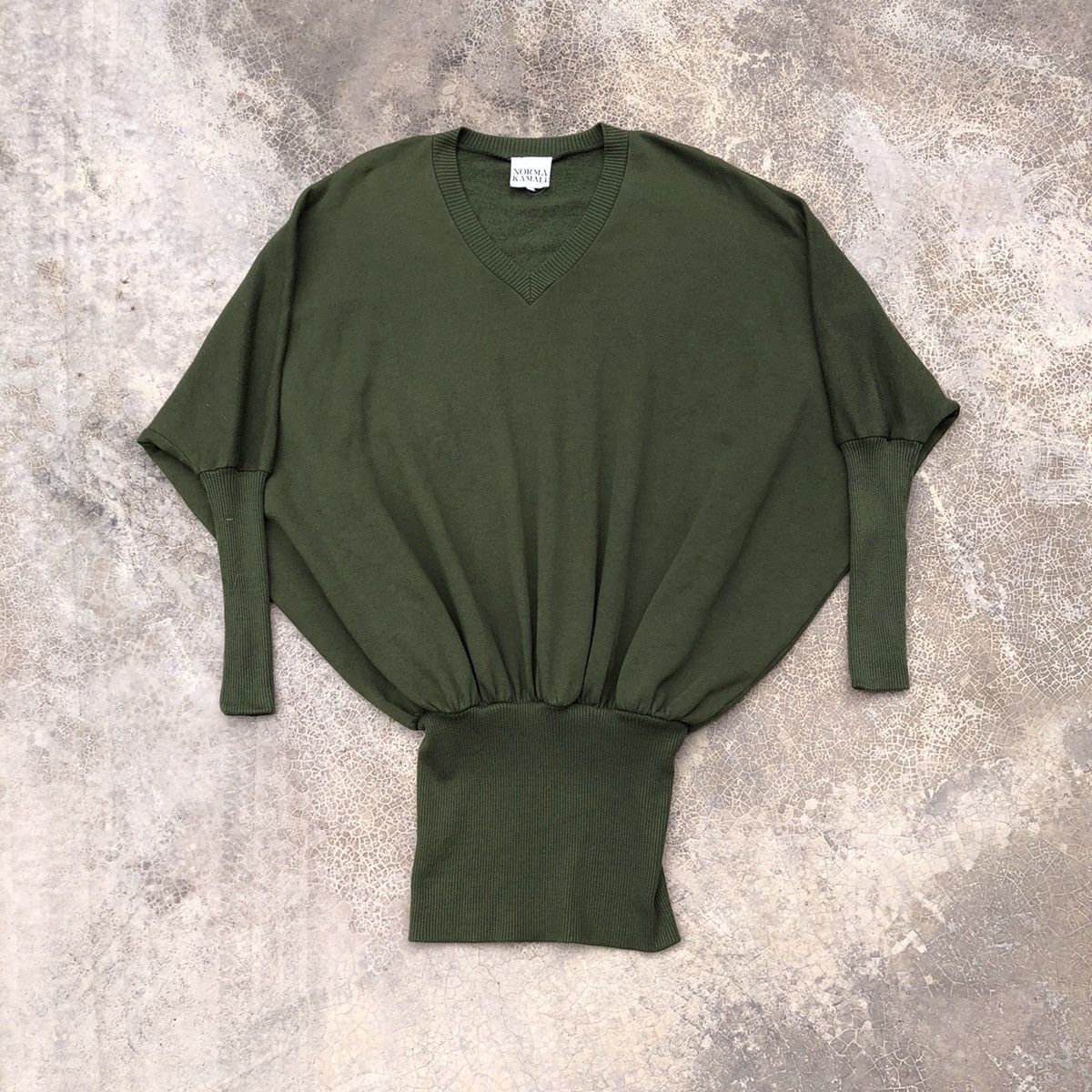 Norma Kamali NORMA KAMALI Batwing Sweater Size M / US 6-8 / IT 42-44 - 1 Thumbnail