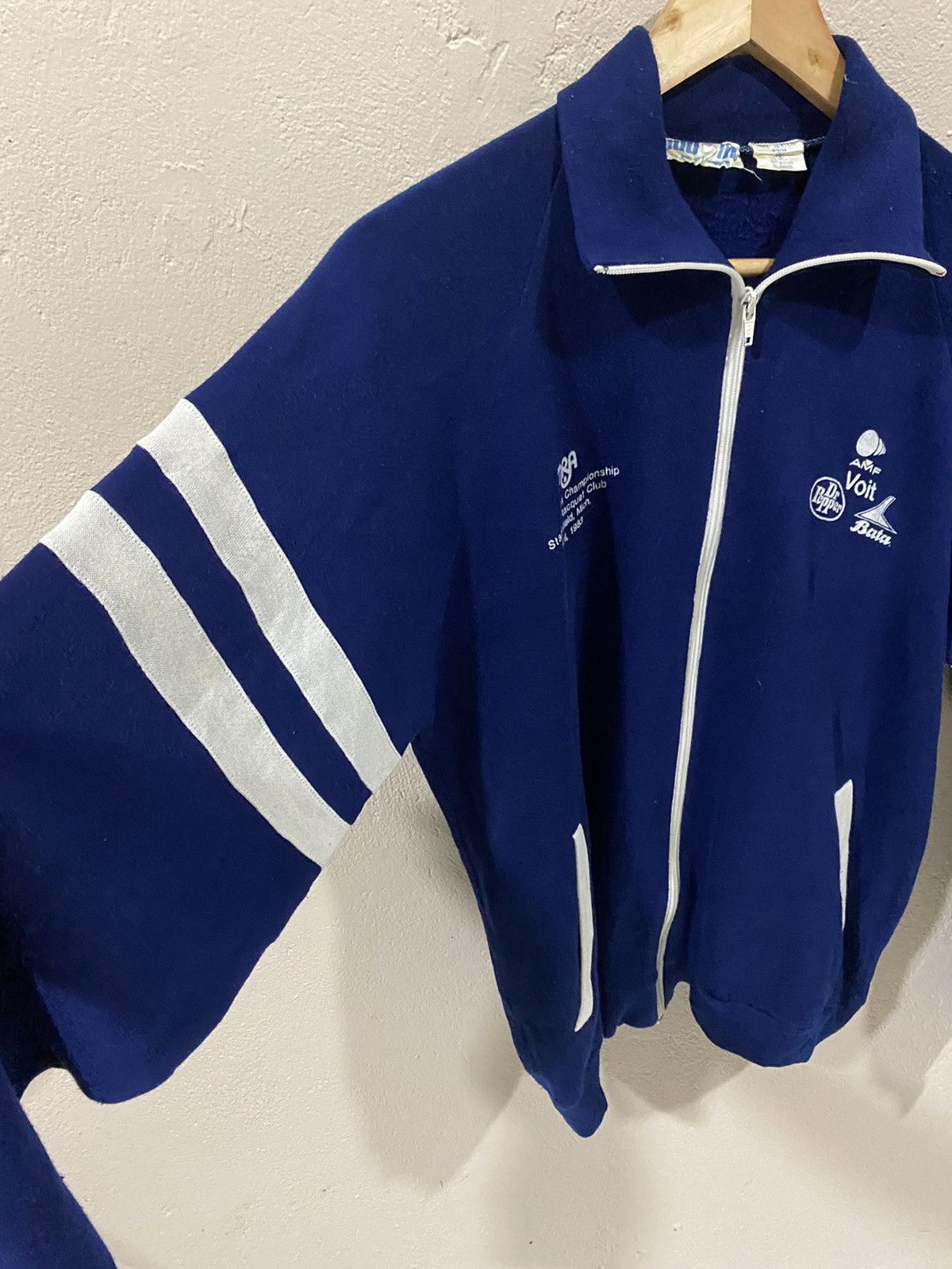 Bata × Vintage 1983 Dr Pepper Bata Amf Void For Racquet Champ Zip Up Size US M / EU 48-50 / 2 - 3 Thumbnail