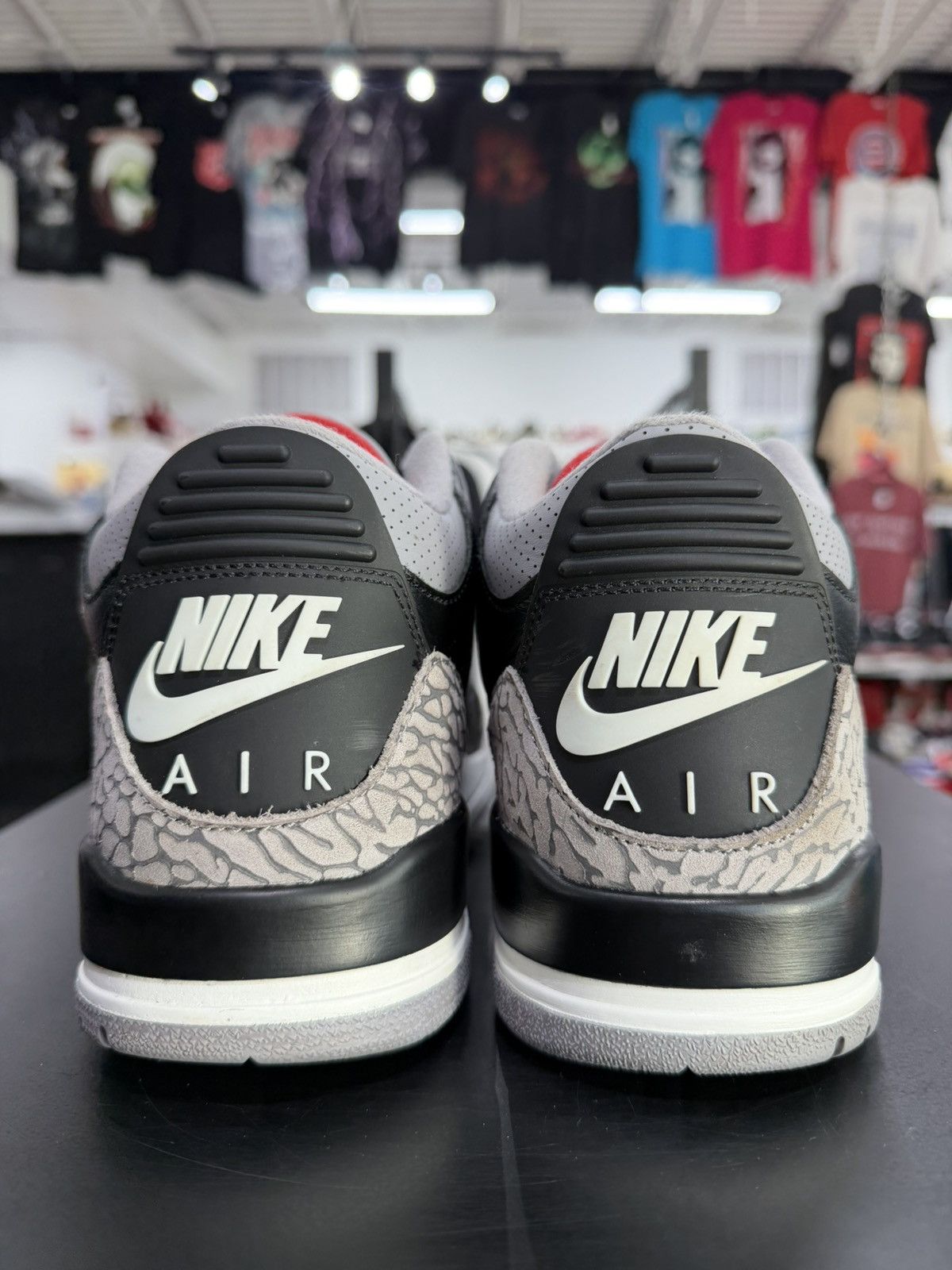Jordan Brand Air Jordan 3 Black Cement Size 10 (2024) Size US 10 / EU 43 - 5 Thumbnail
