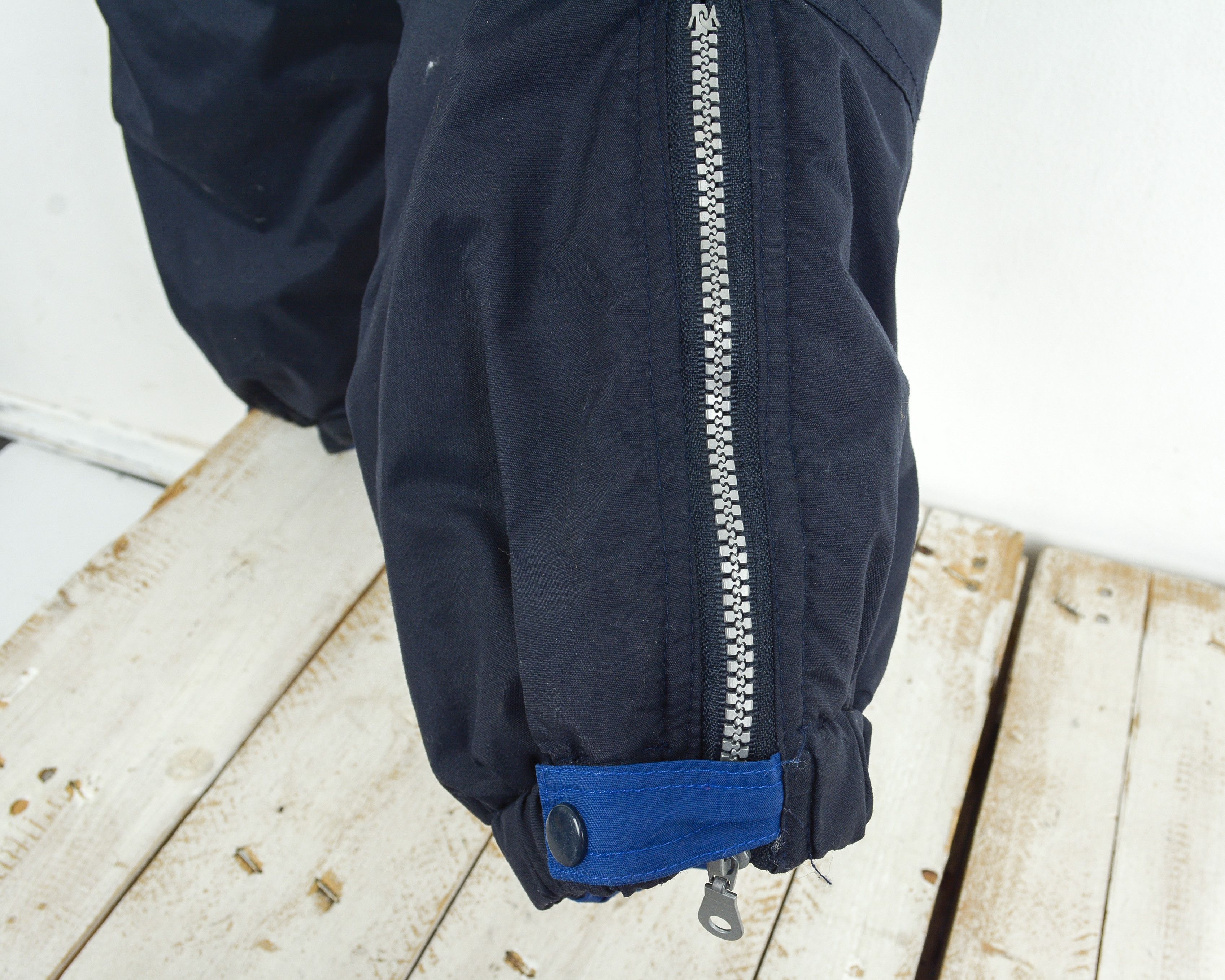 Vintage CHICANE XXS Ski Suit Jumpsuit Overalls Coveralls Snow Suit Size 24" / US 00 / IT 34 - 6 Thumbnail