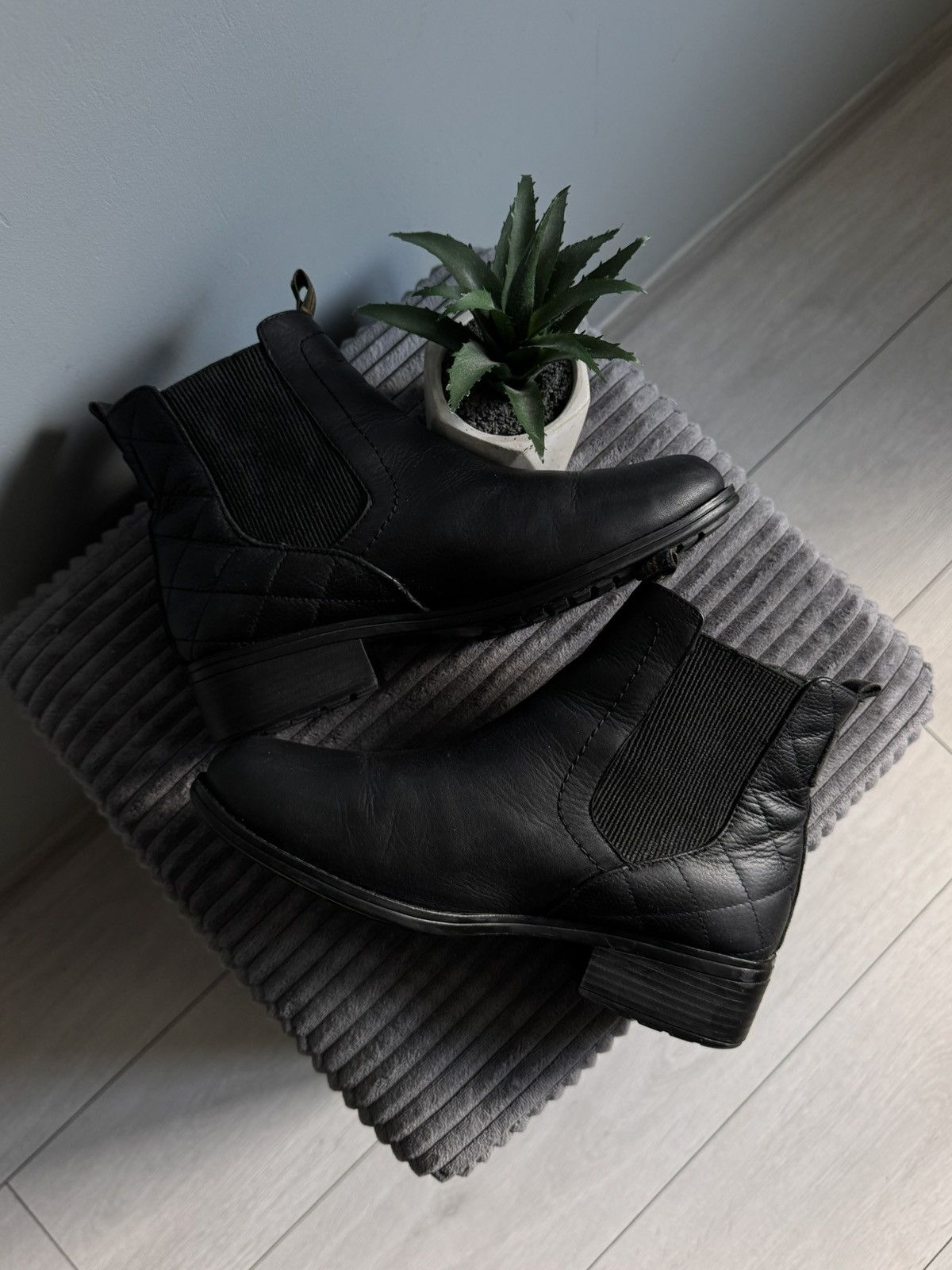 Barbour Barbour Eden Chelsea Boots Size US 9 / IT 39 - 7 Thumbnail