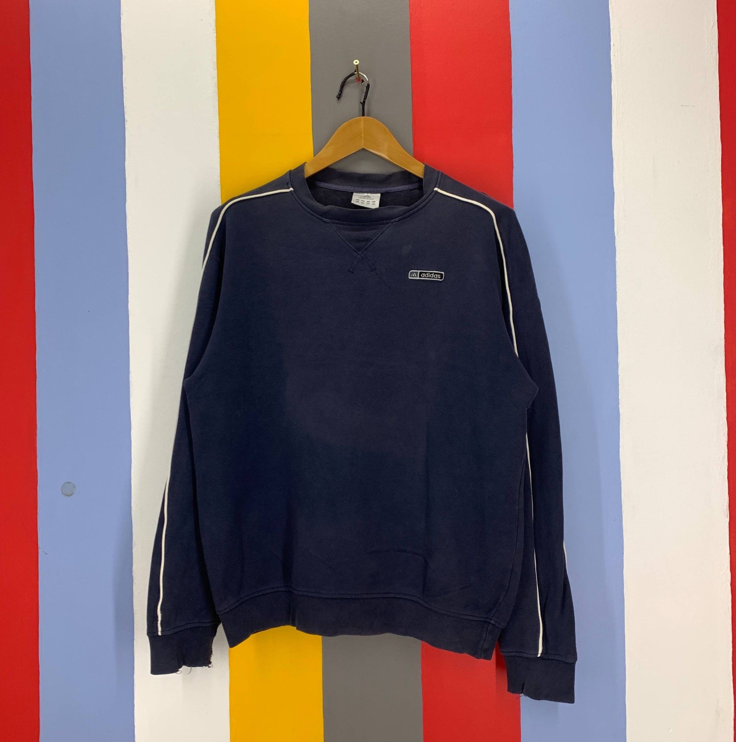 Adidas Y2K Vintage ADIDAS THREE STRIPE Sweatshirt #2598/Y Size US L / EU 52-54 / 3 - 1 Thumbnail