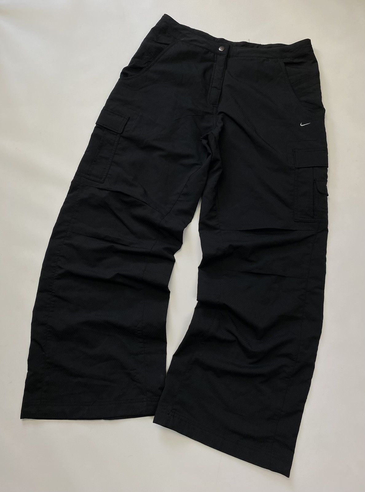 Nike Nike Women’s Cargo Baggy Pants Black Size US 8 Size 30" / US 8 / IT 44 - 1 Thumbnail