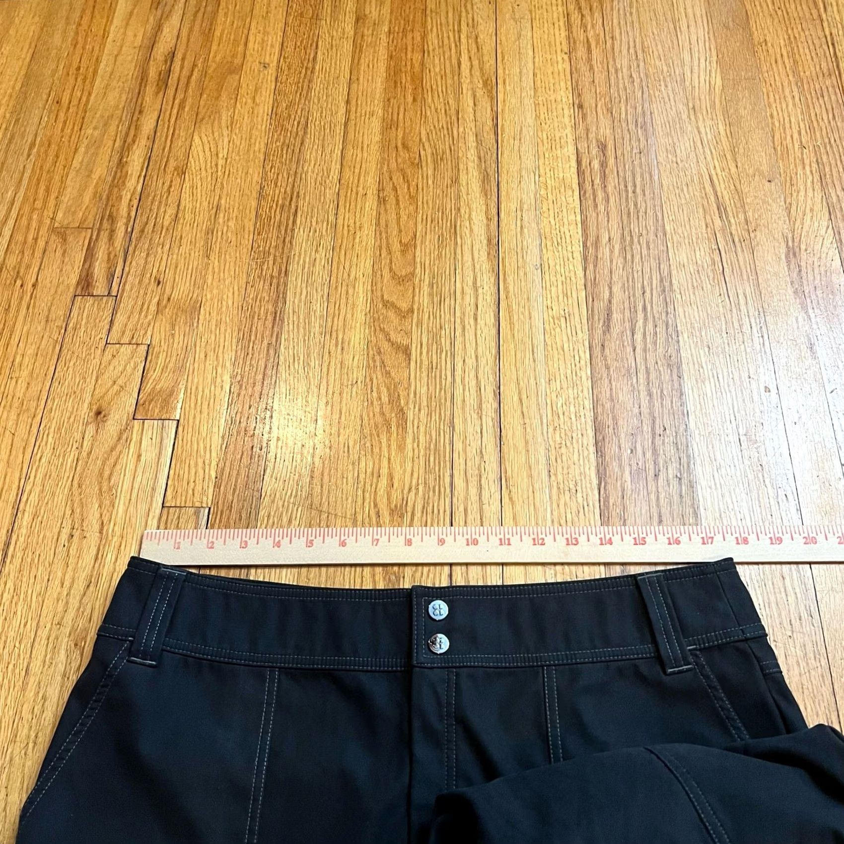 Sweaty Betty Sweaty Betty Pants Capri Black XL Womens Cropped Utility Pants Size 40" / US 18 - 6 Thumbnail