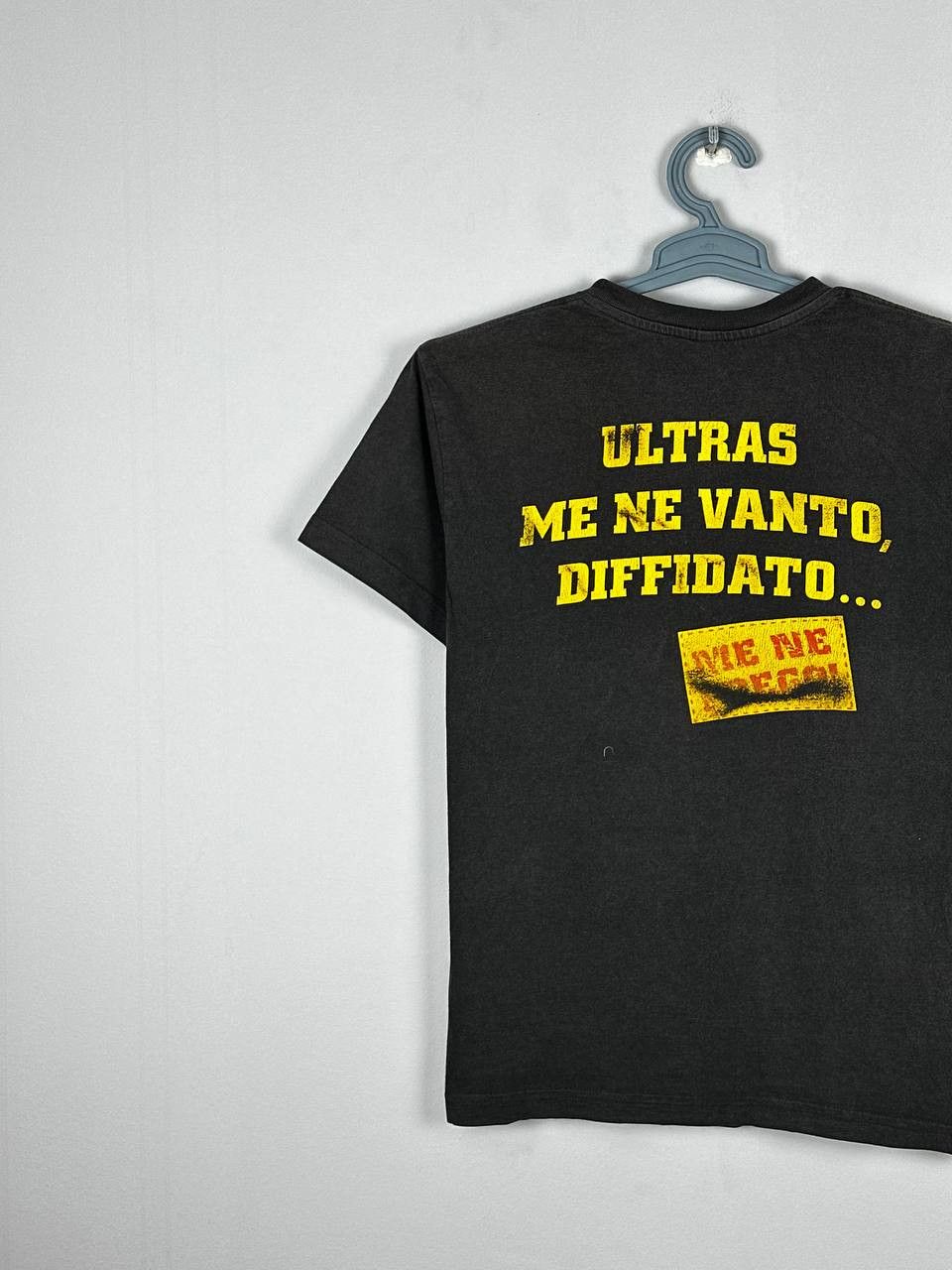 Vintage Vintage Faded Football Ultras Tour T-shirt Soccer Size US M / EU 48-50 / 2 - 7 Thumbnail