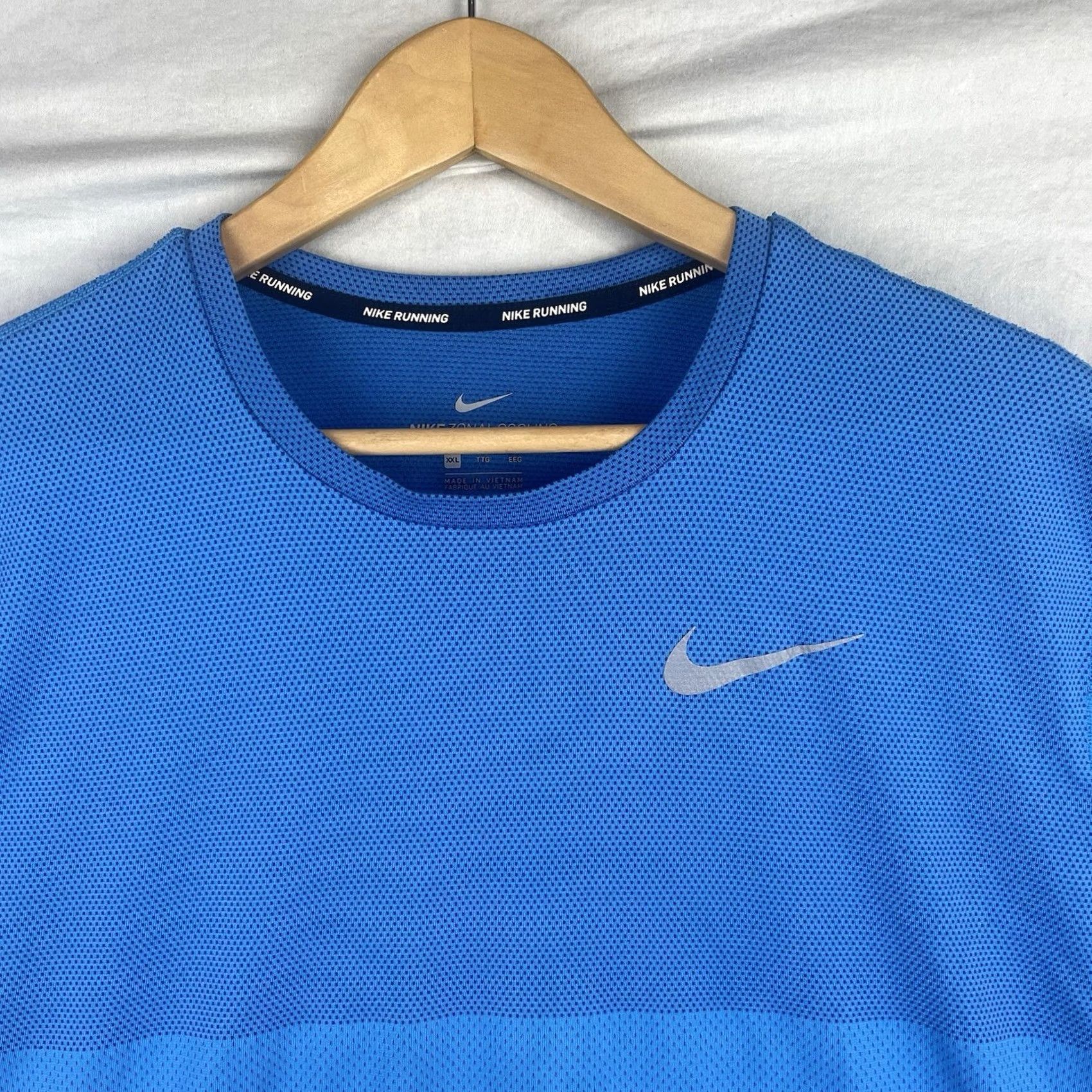 Nike Nike Shirt Mens 2XL Running Zonal Cooling Blue Relay 833580-435 Jogging Size US XXL / EU 58 / 5 - 2 Thumbnail