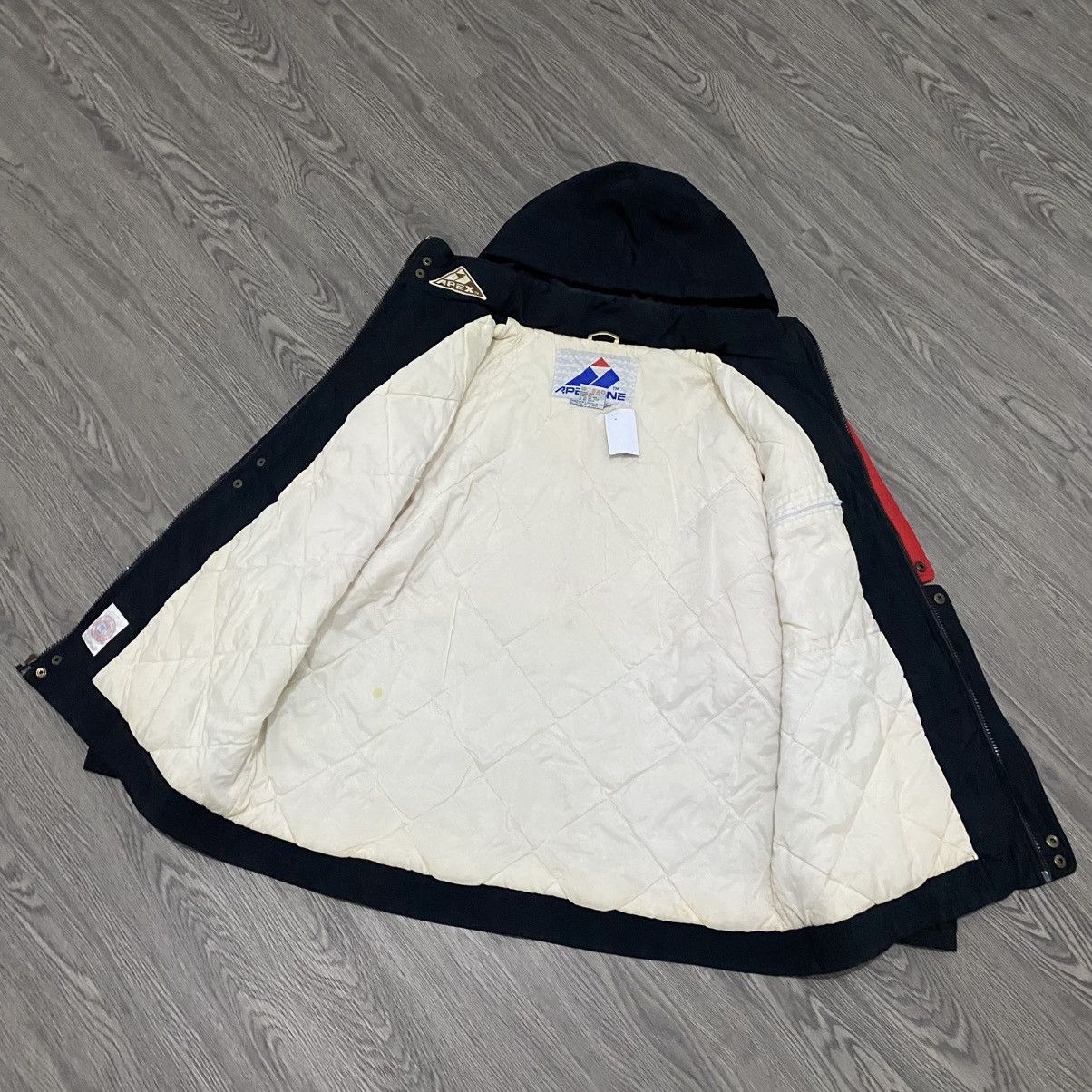 Vintage Vtg 90s Apex One University of Wisconsin Badgers "Sharktooth Size US L / EU 52-54 / 3 - 5 Thumbnail