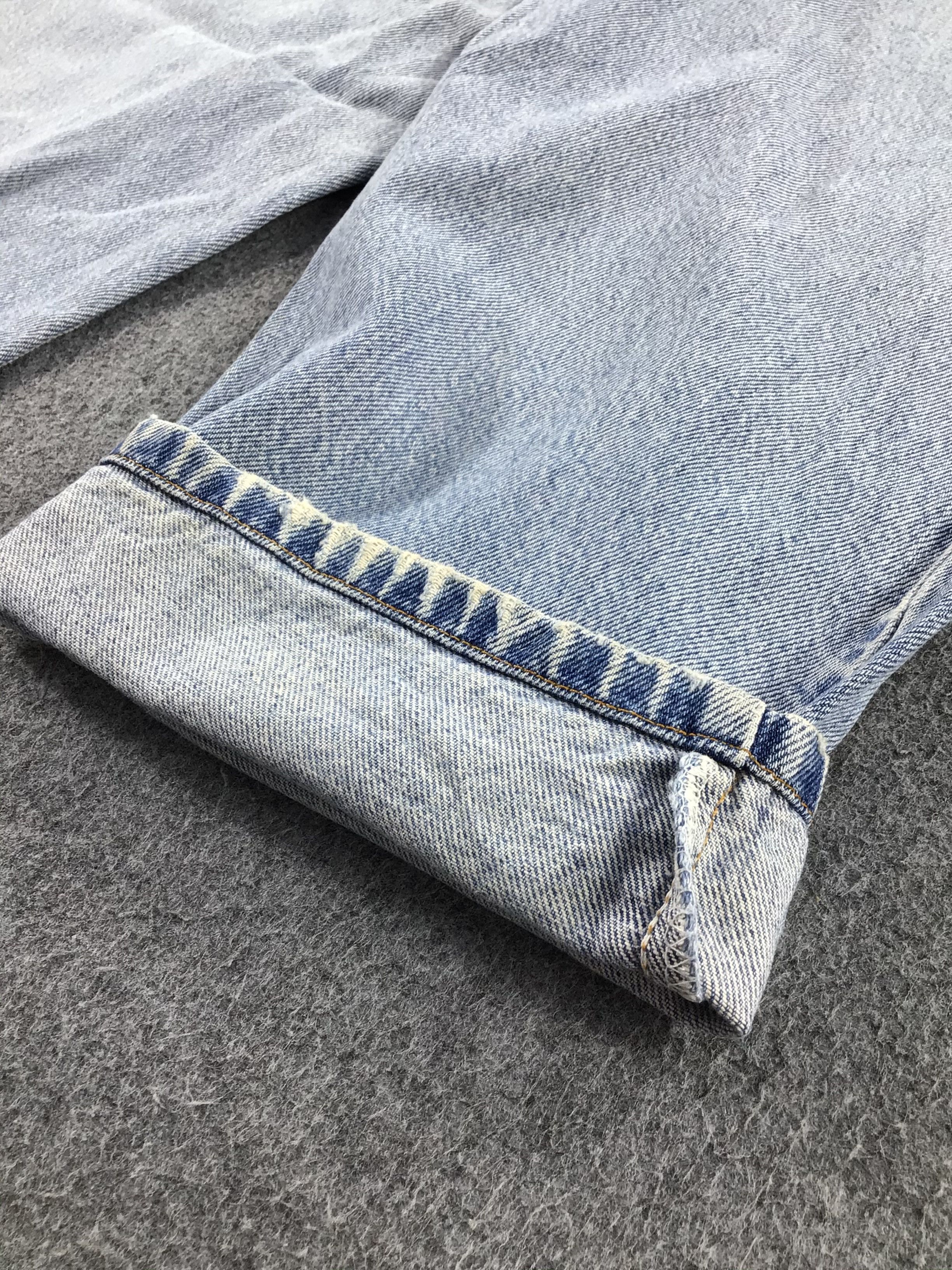 Levi's Vintage Levi's 553 Jeans Relaxed Fit Denim KJ164 Size US 37 - 7 Thumbnail