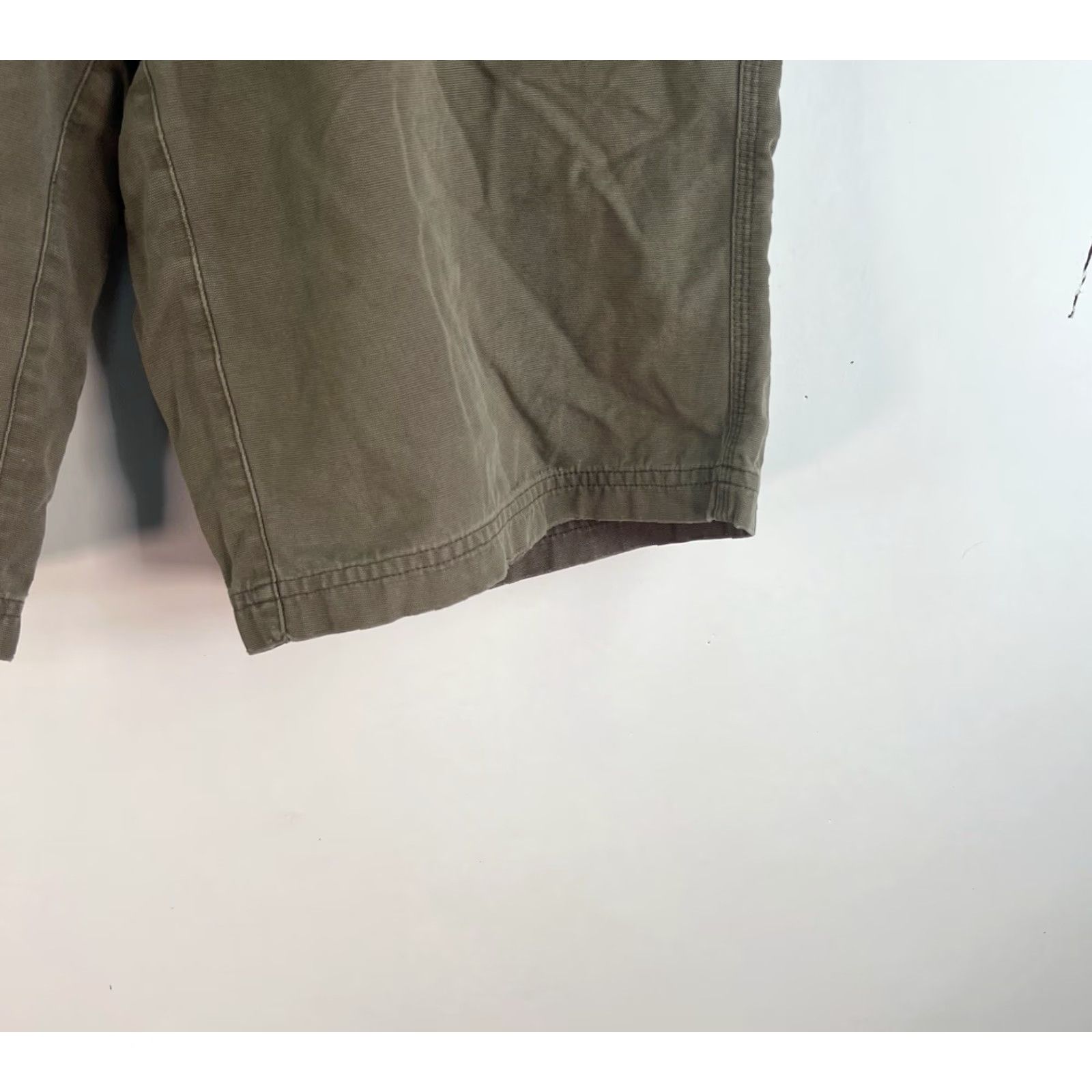 Vintage REI Mens Shorts 36 Dark Khaki Organic Cotton Canvas Chino 10 Inseam Zip Pockets Relaxed Casual Travel Workwear Summer Spring Fall Mens Size US 36 / EU 52 - 2 Thumbnail