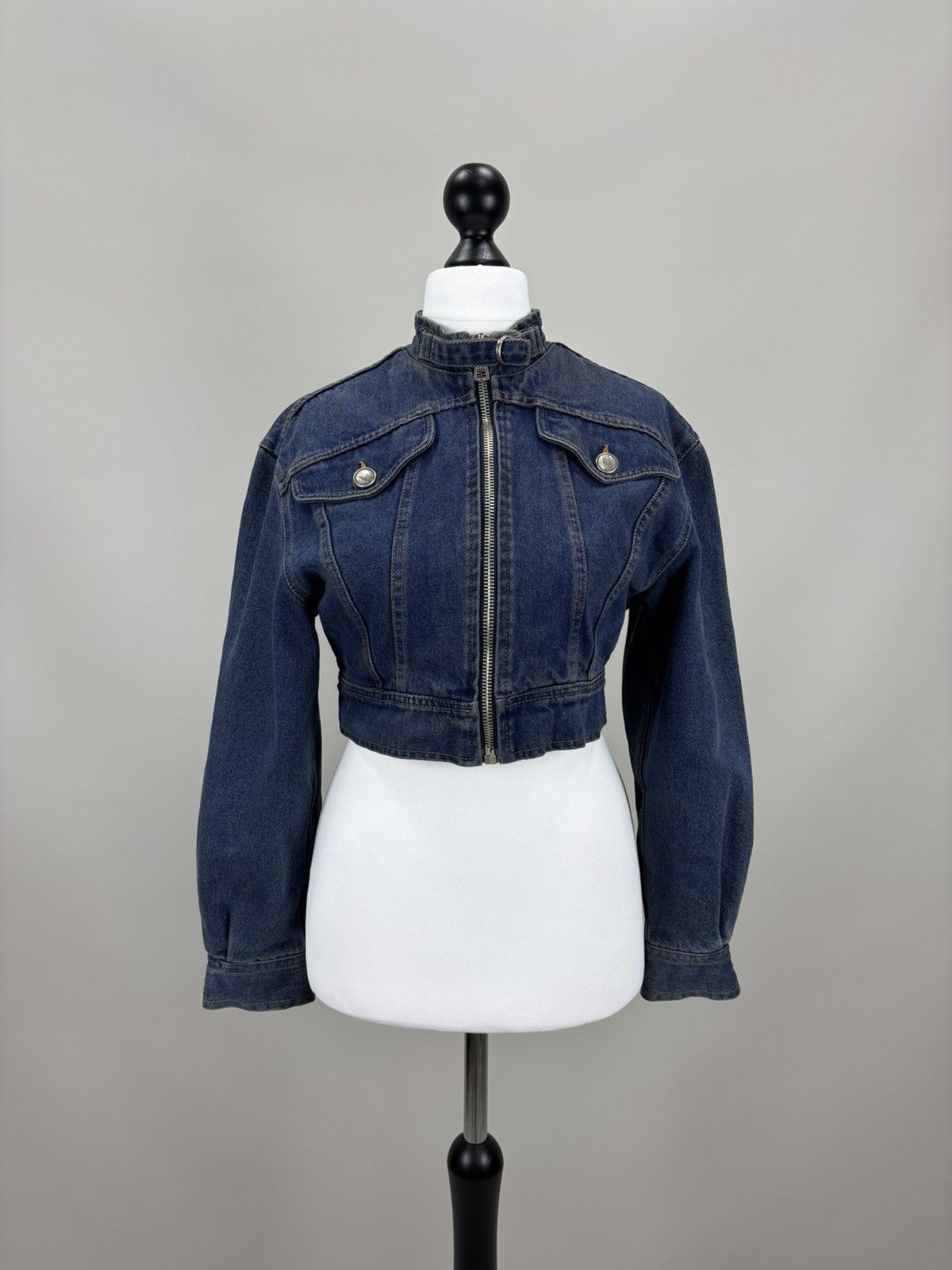 Gianfranco Ferre × Vintage Womens vintage denim jacket Gianfranco Ferre Jeans Size 36 Size XS / US 0-2 / IT 36-38 - 1 Thumbnail