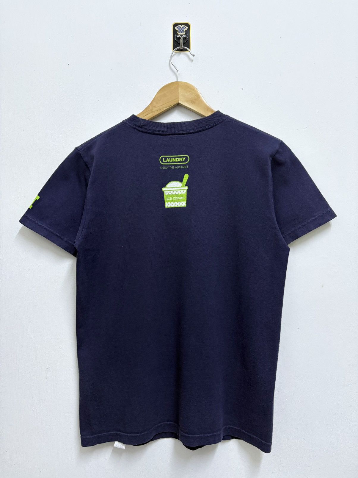 Icecream 2000’s Laundry Japan ft. Icecream BBC T-Shirt Size US S / EU 44-46 / 1 - 2 Thumbnail