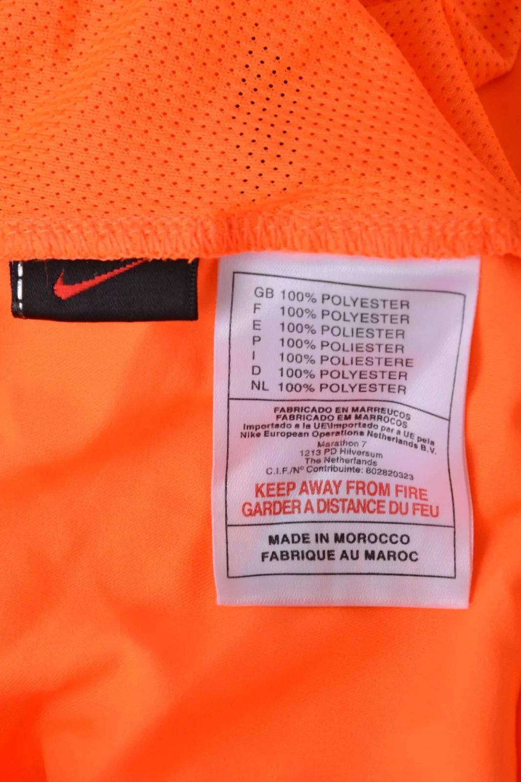 Nike HOLLAND 2002/2004 SHIRT JERSEY NIKE XL #9 V.NISTELROOY Size US XL / EU 56 / 4 - 8 Thumbnail