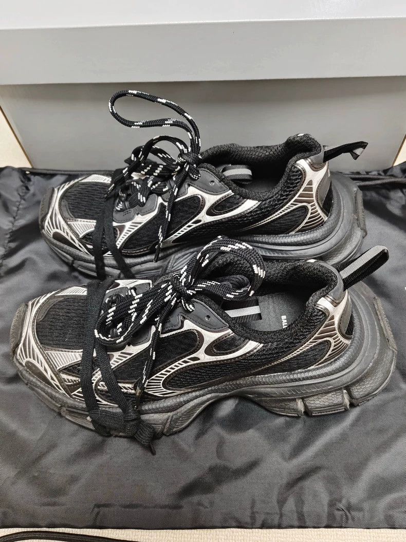 Balenciaga Balenciaga Low-cut lace-up shoes 2502-Nextarrow Size US 7 / EU 40 - 1 Thumbnail