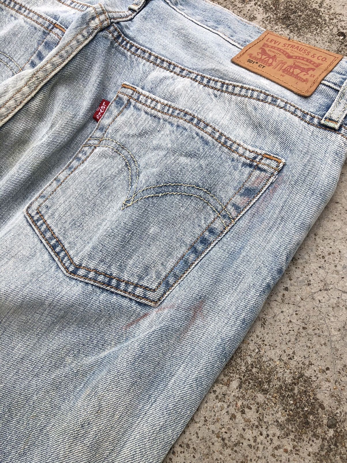 Levi's SELVEDGE LEVIS 501 DISTRESSED JEANS Size 30" / US 8 / IT 44 - 4 Thumbnail