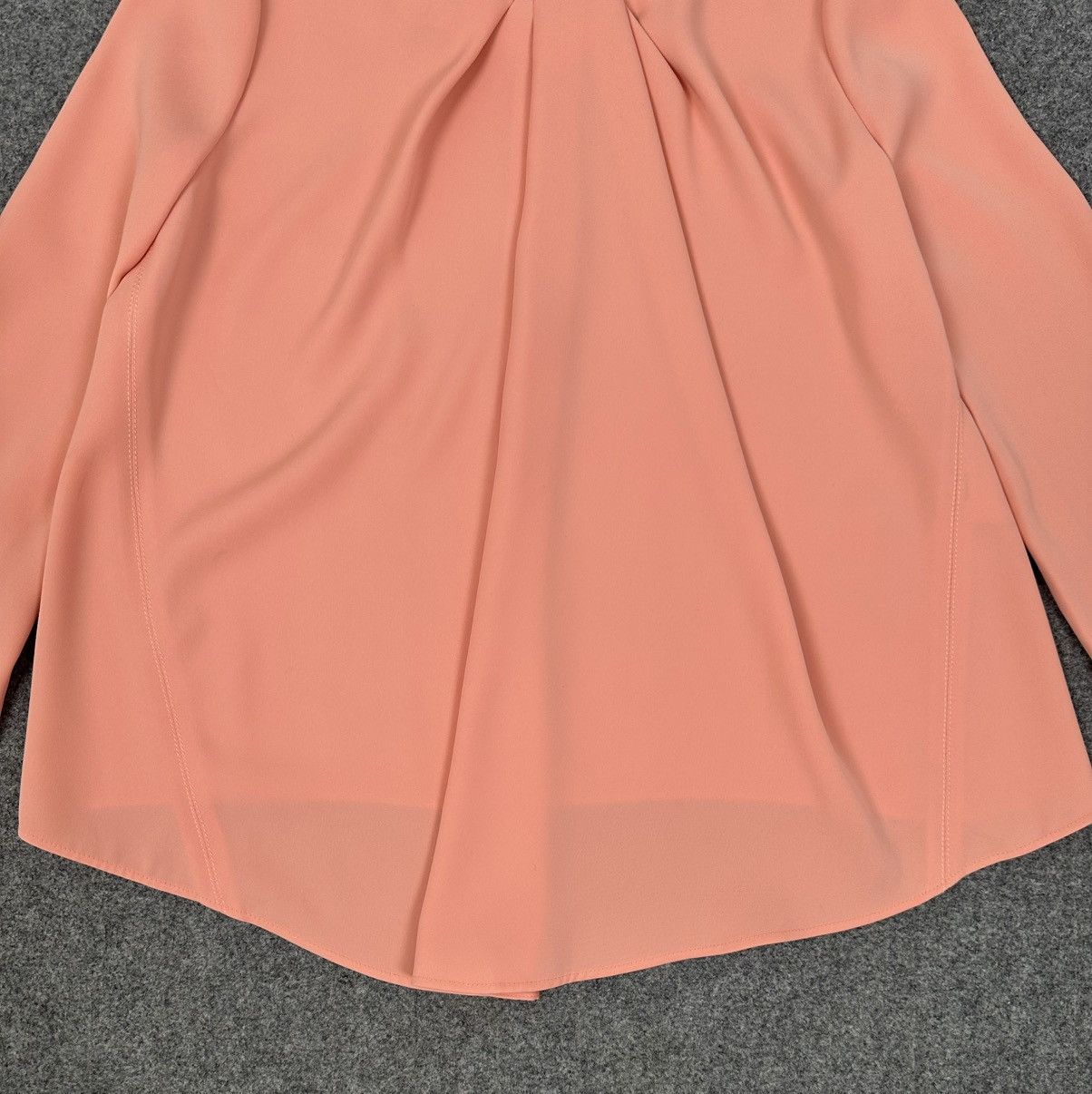 Balenciaga Balenciaga S/S15 Pleated Polyester Peach Long Sleeve Blouse Size XS / US 0-2 / IT 36-38 - 4 Thumbnail