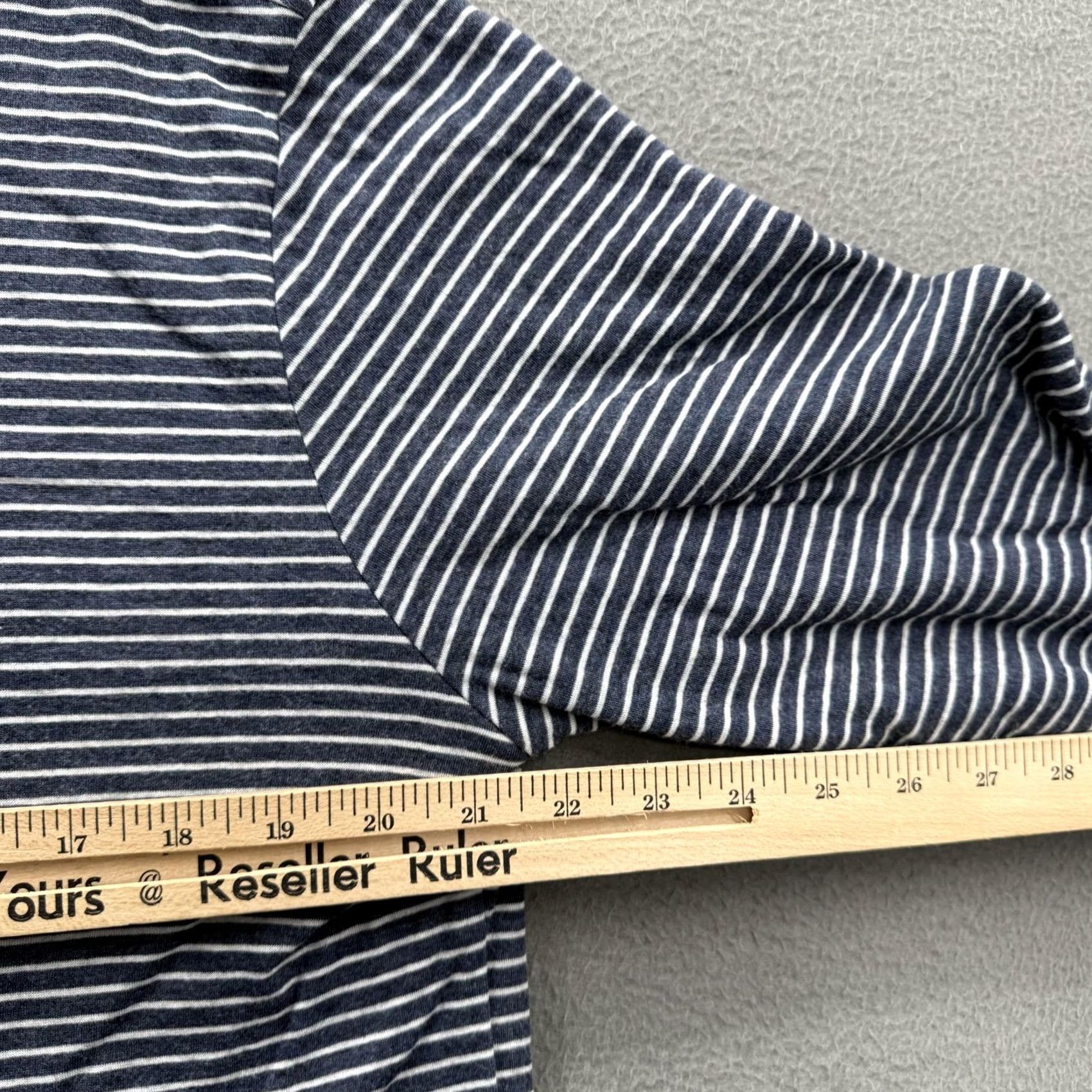 Faherty Faherty Striped Solid Reversible Shirt XL Gray Long Sleeve Crewneck Tee Size US XL / EU 56 / 4 - 5 Thumbnail