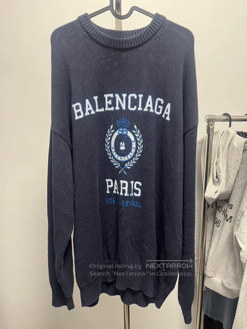 Balenciaga Balenciaga Logo college emblem pattern round neck turtlene Size US XS / EU 42 / 0 - 1 Thumbnail