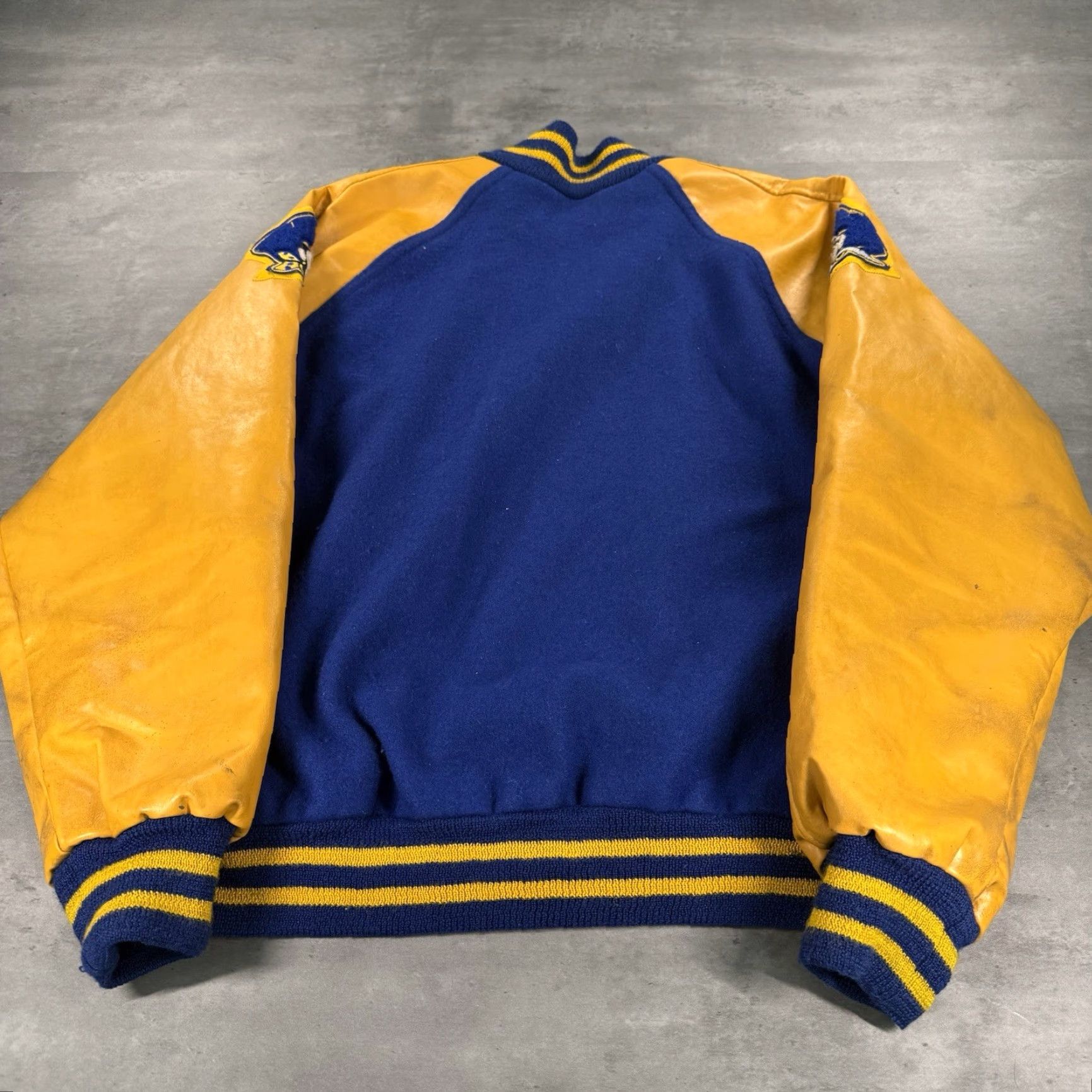 Vintage VINTAGE Neff Varsity Jacket Mens Large Blue Yellow Pirates Wool Leather Bomber Size US L / EU 52-54 / 3 - 5 Thumbnail