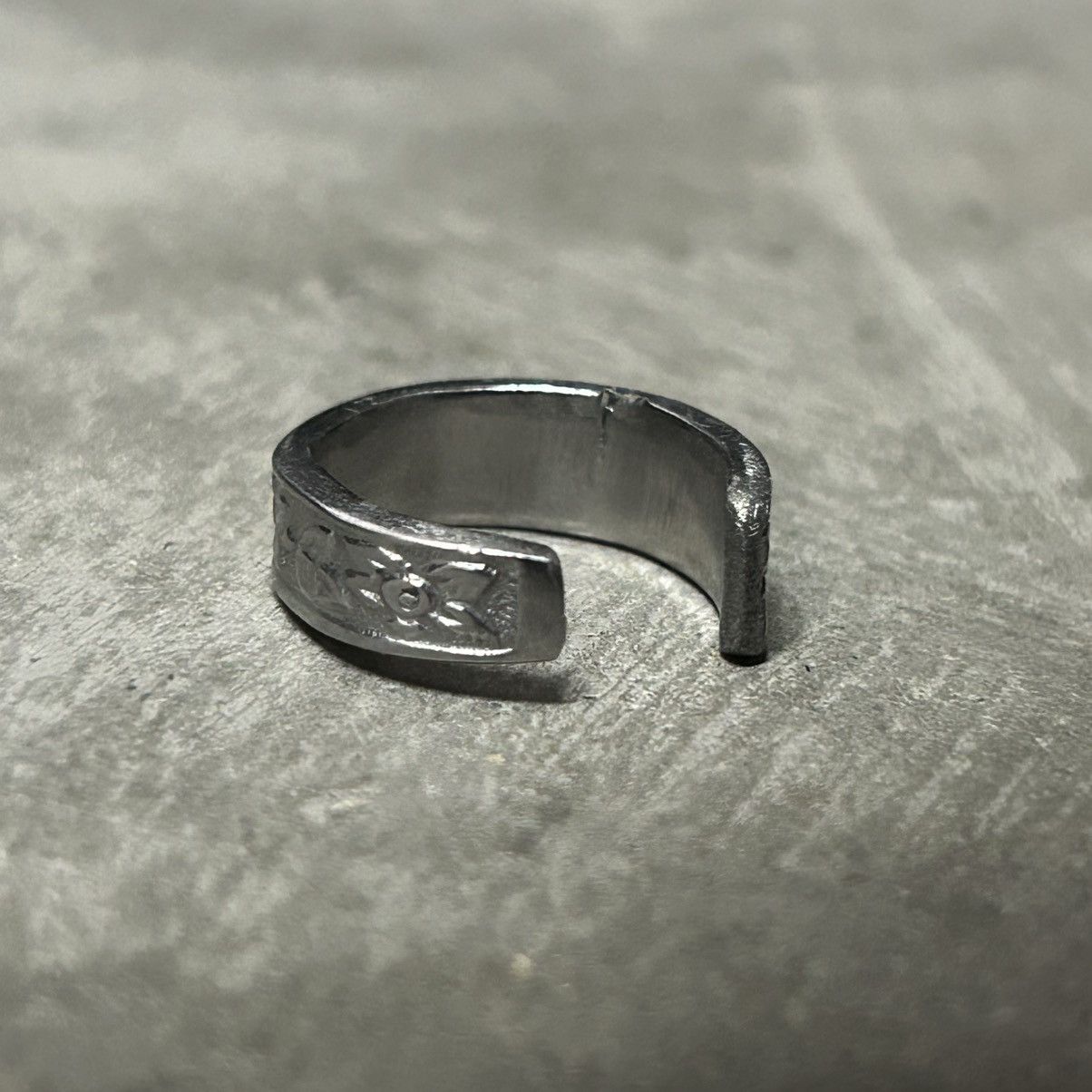 Vintage Y2K Plant Custom Silver Ring Size ONE SIZE - 3 Thumbnail