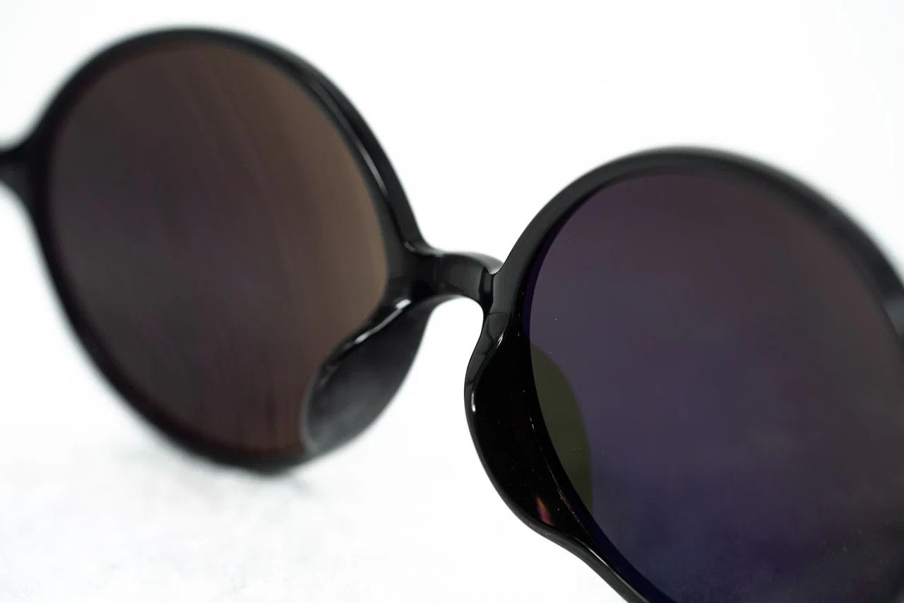 Ann Demeulemeester Ann Demeulemeester Sunglasses Oval Silver Black and Grey Size ONE SIZE - 9 Thumbnail