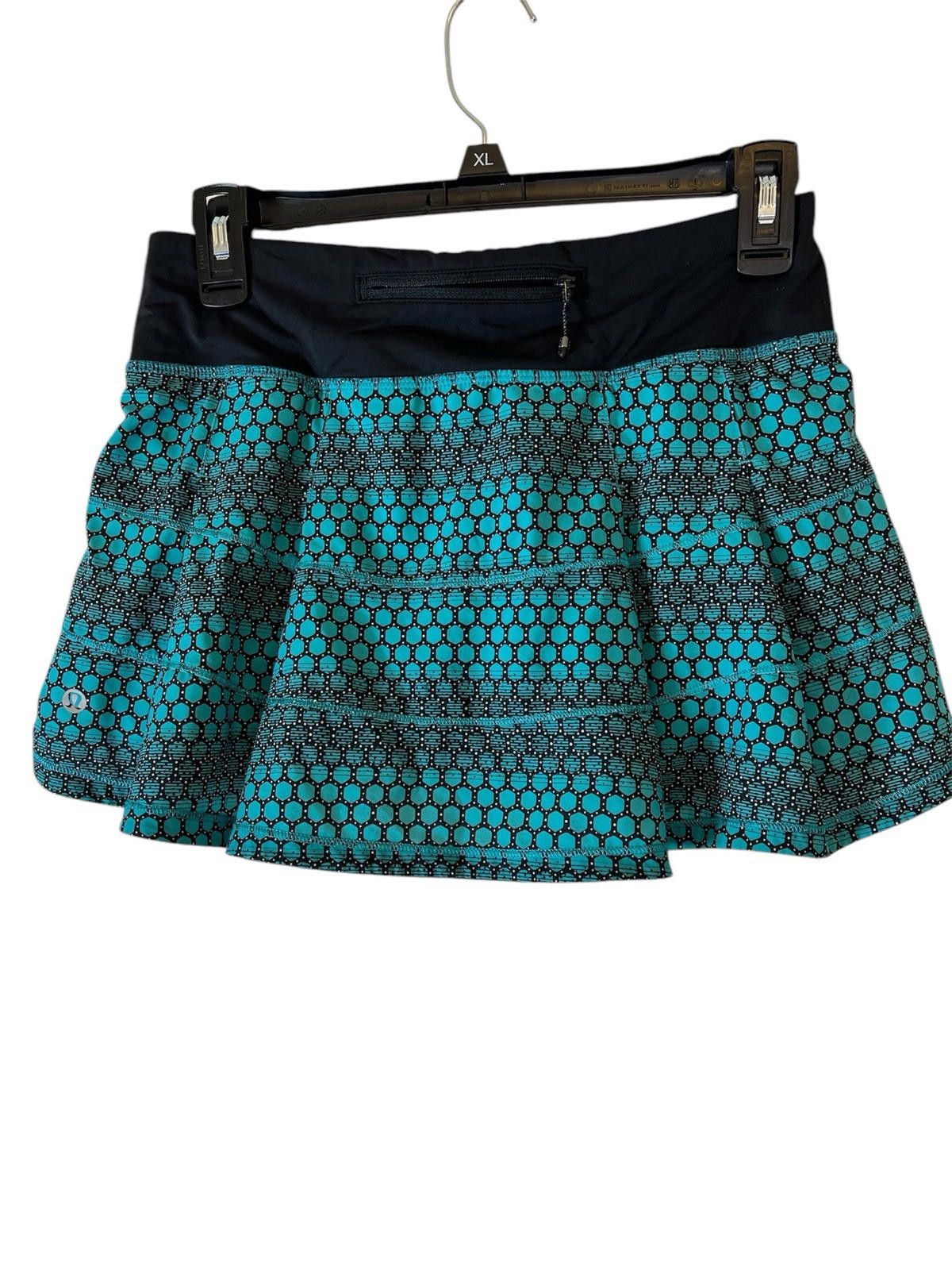 Designer lululemon pace revival skirt Sz 4 Size 27" / US 4 / IT 40 - 4 Thumbnail