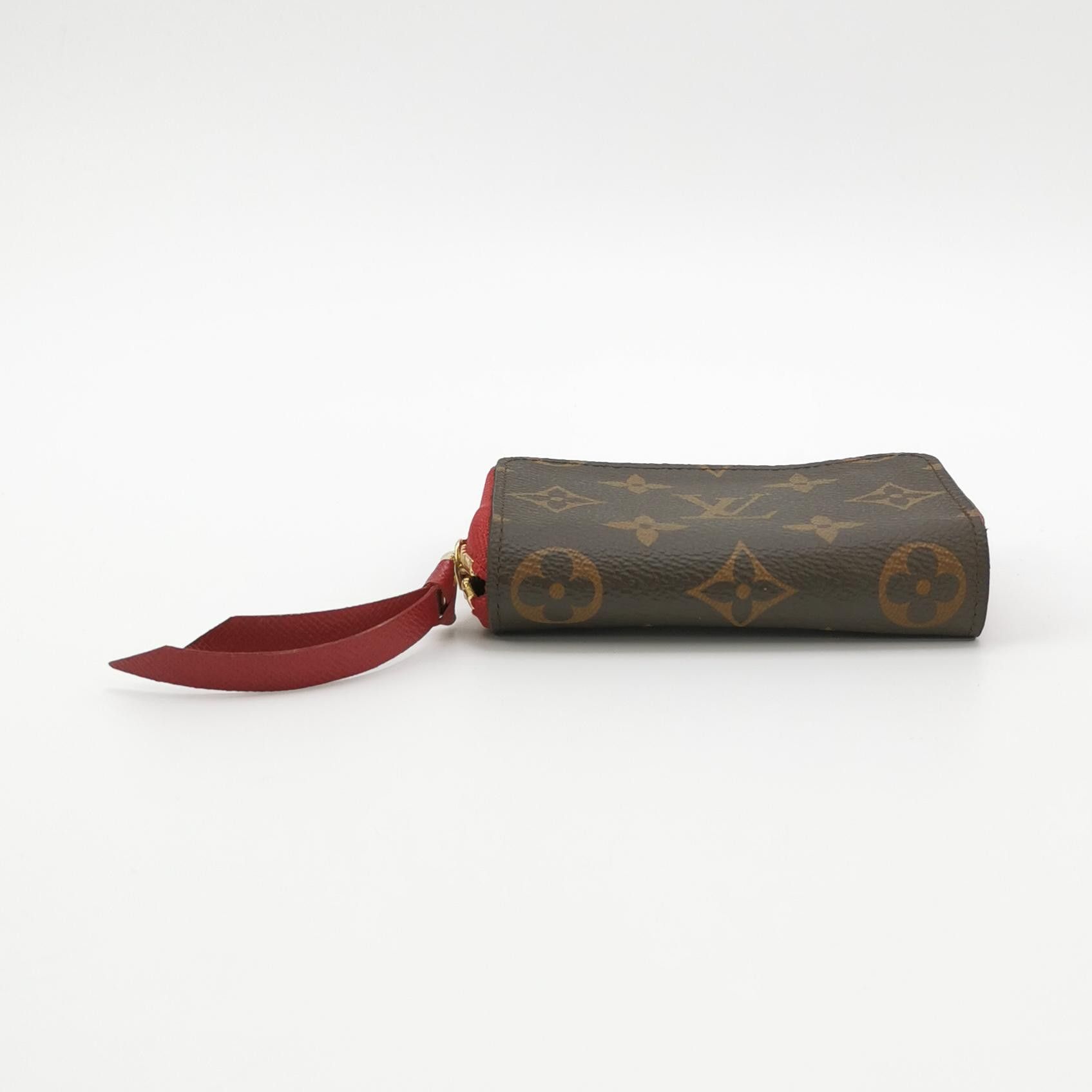 Louis Vuitton Louis Vuitton (LV) Cowhide monogram card holder -y2506 Size ONE SIZE - 3 Thumbnail
