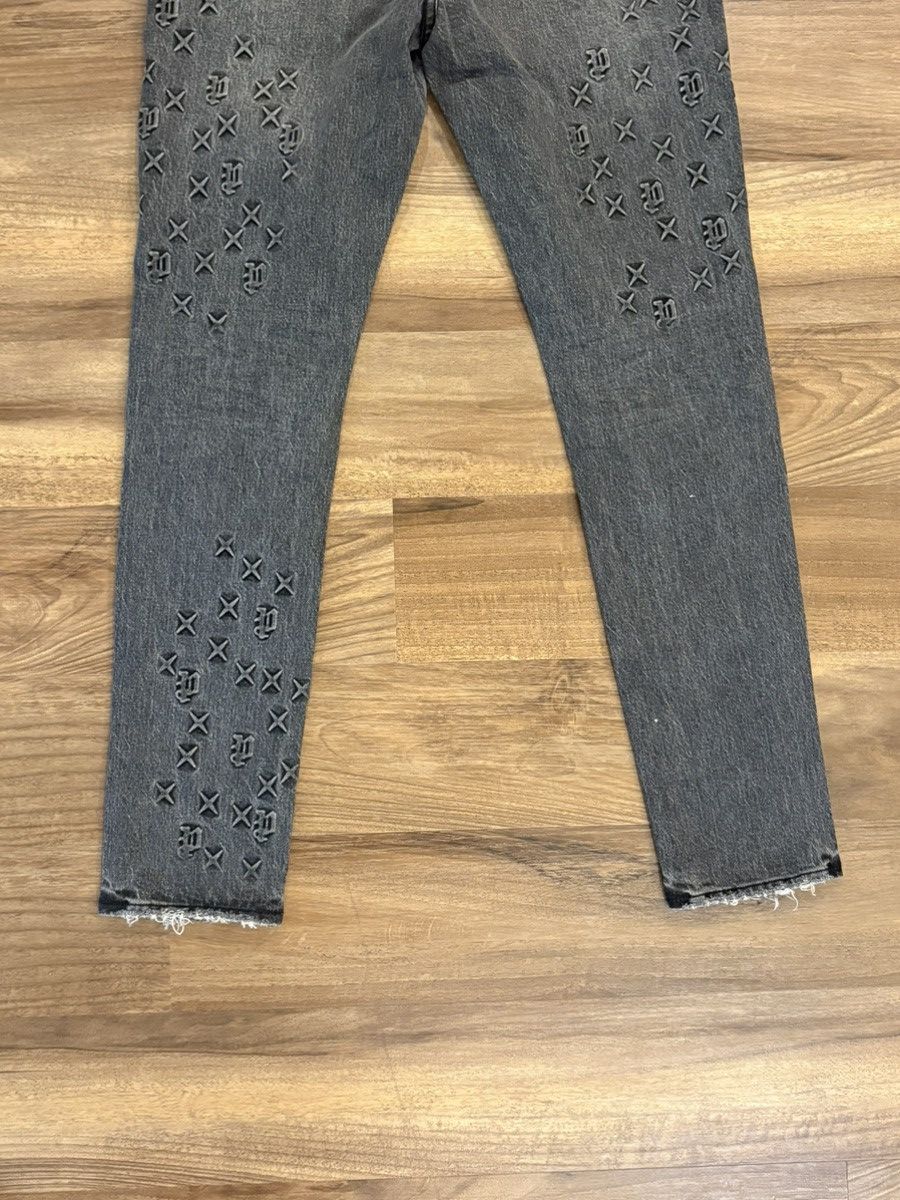 Purple Brand Purple Brand dark monogram jeans size 33 brand new Size US 33 - 6 Thumbnail