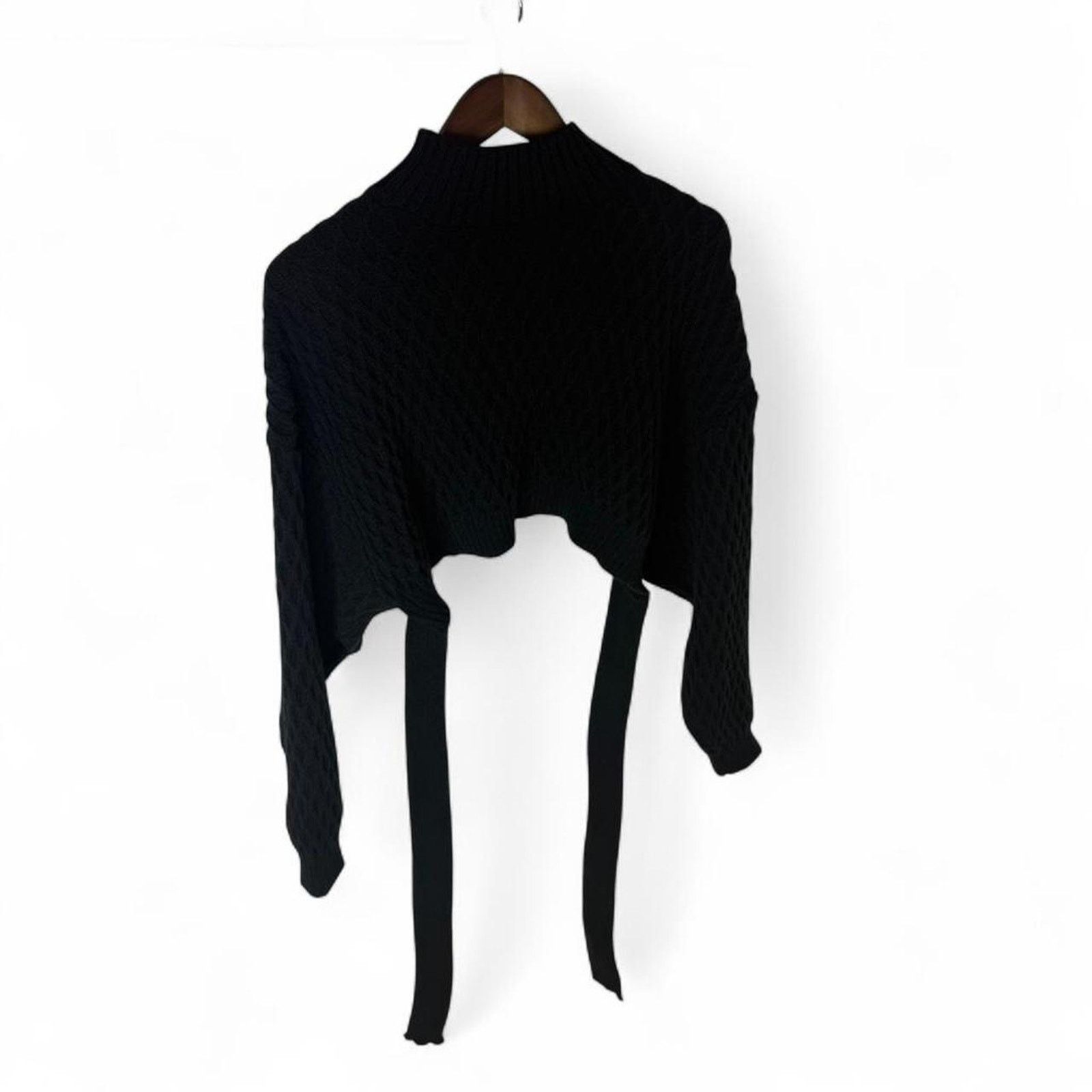 Other Black Cropped Open Back Sweater M Size M / US 6-8 / IT 42-44 - 2 Thumbnail