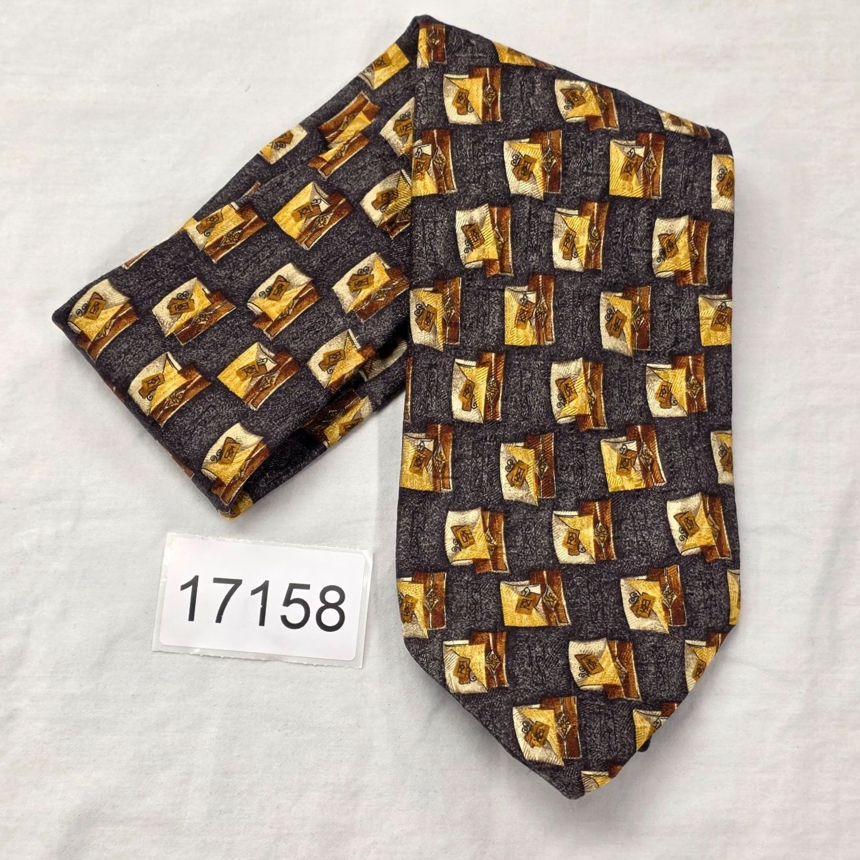 Robert Talbott Robert Talbott Studio Silk Necktie Mens Gray Geometric USA Stylish Artsy Tie 58" Silk Woven Classic Narrow Width 4" Pre-Owned Mens Tie Size ONE SIZE - 7 Thumbnail