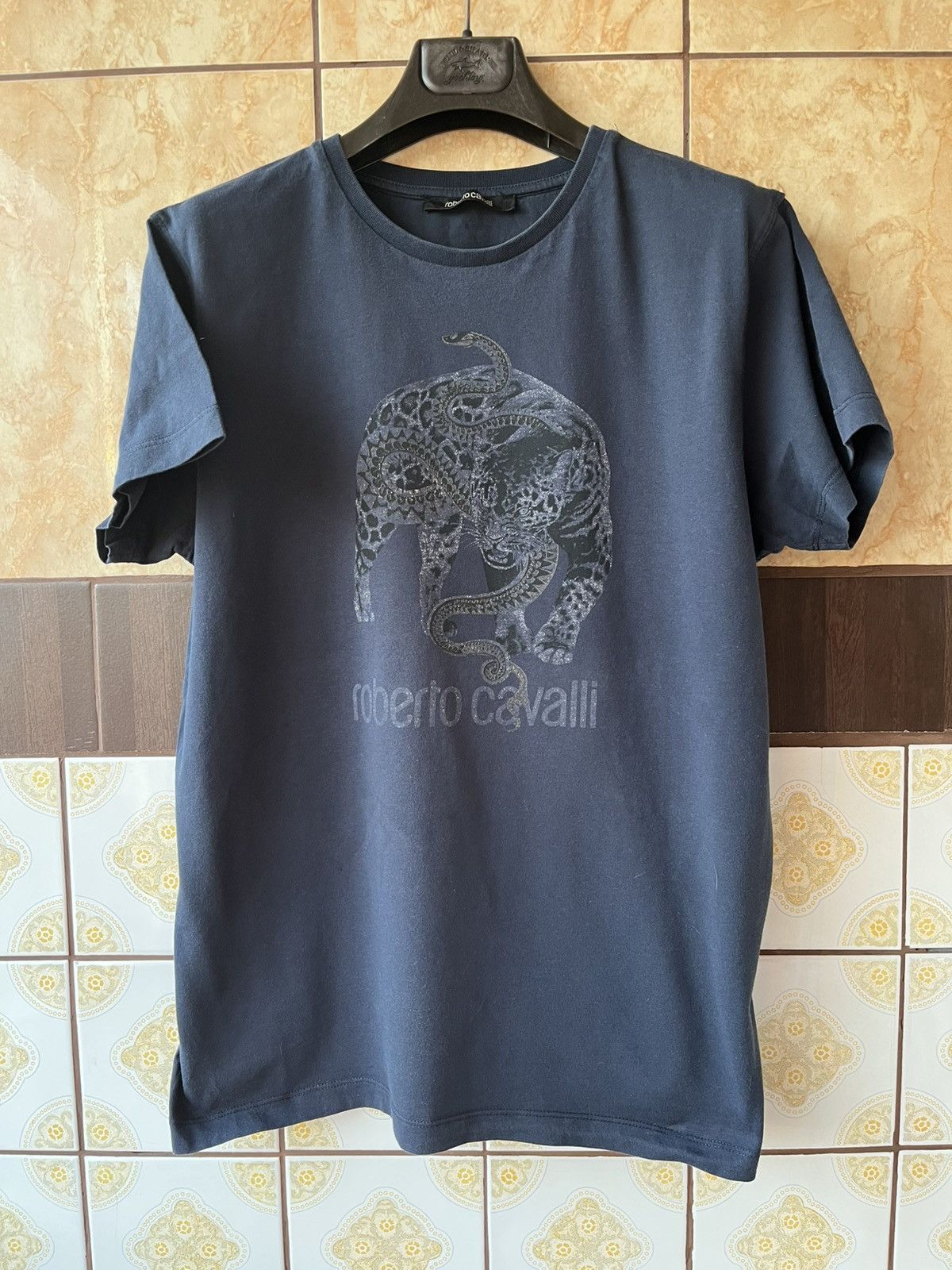 Roberto Cavalli Roberto Cavalli Leopard & snake graphic tee Size US L / EU 52-54 / 3 - 1 Thumbnail