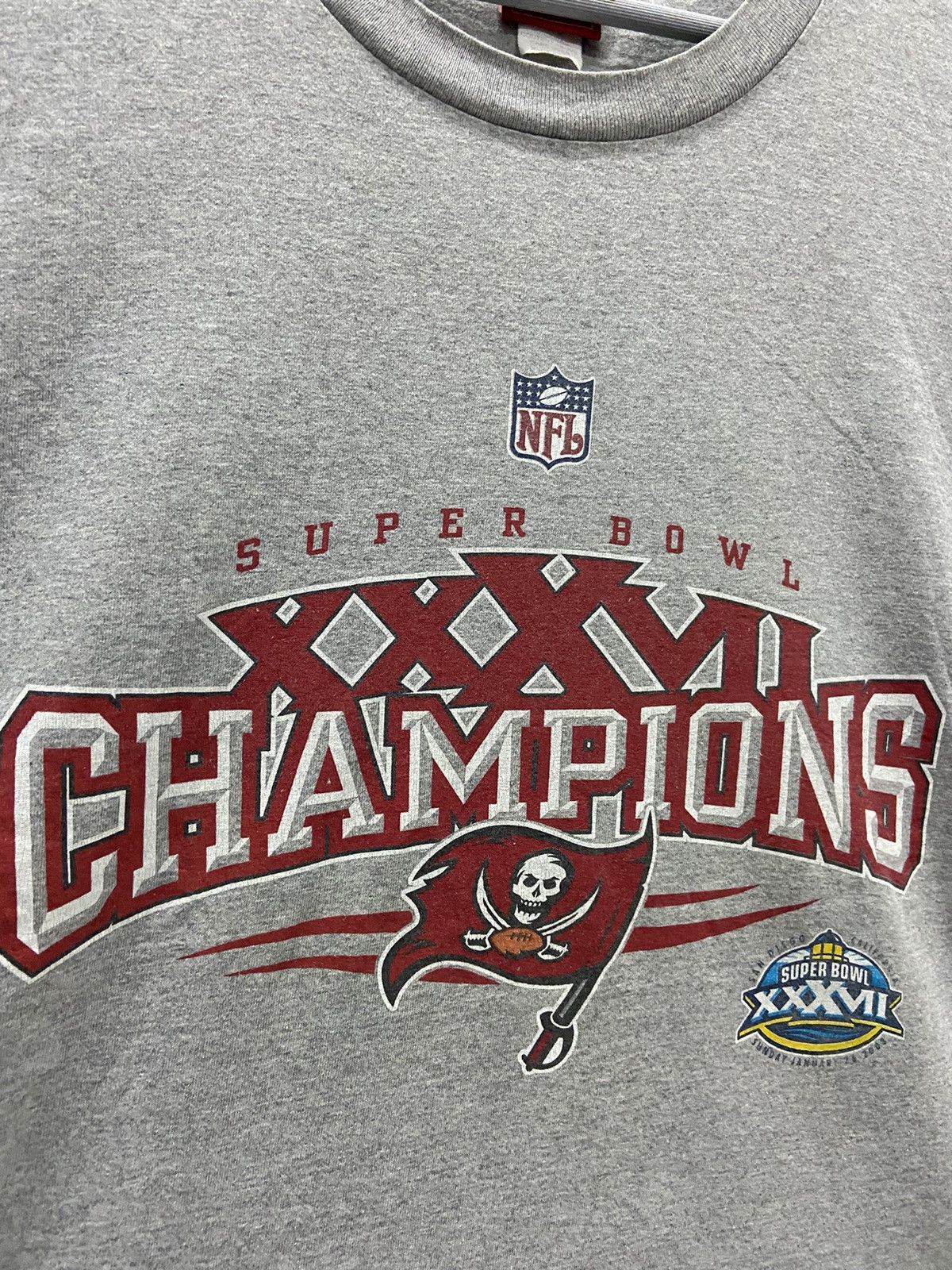 NFL VINTAGE NFL SUPERBOWL CHAMPIONS 2003 TEE SHIRT Size US XL / EU 56 / 4 - 3 Thumbnail