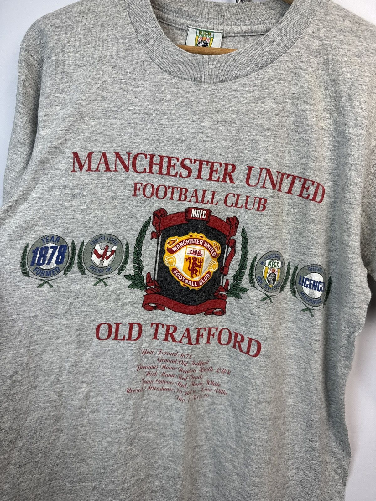 Vintage Vintage T-shirt 80-90s Manchester United Old Trafford Soccer Size US M / EU 48-50 / 2 - 3 Thumbnail
