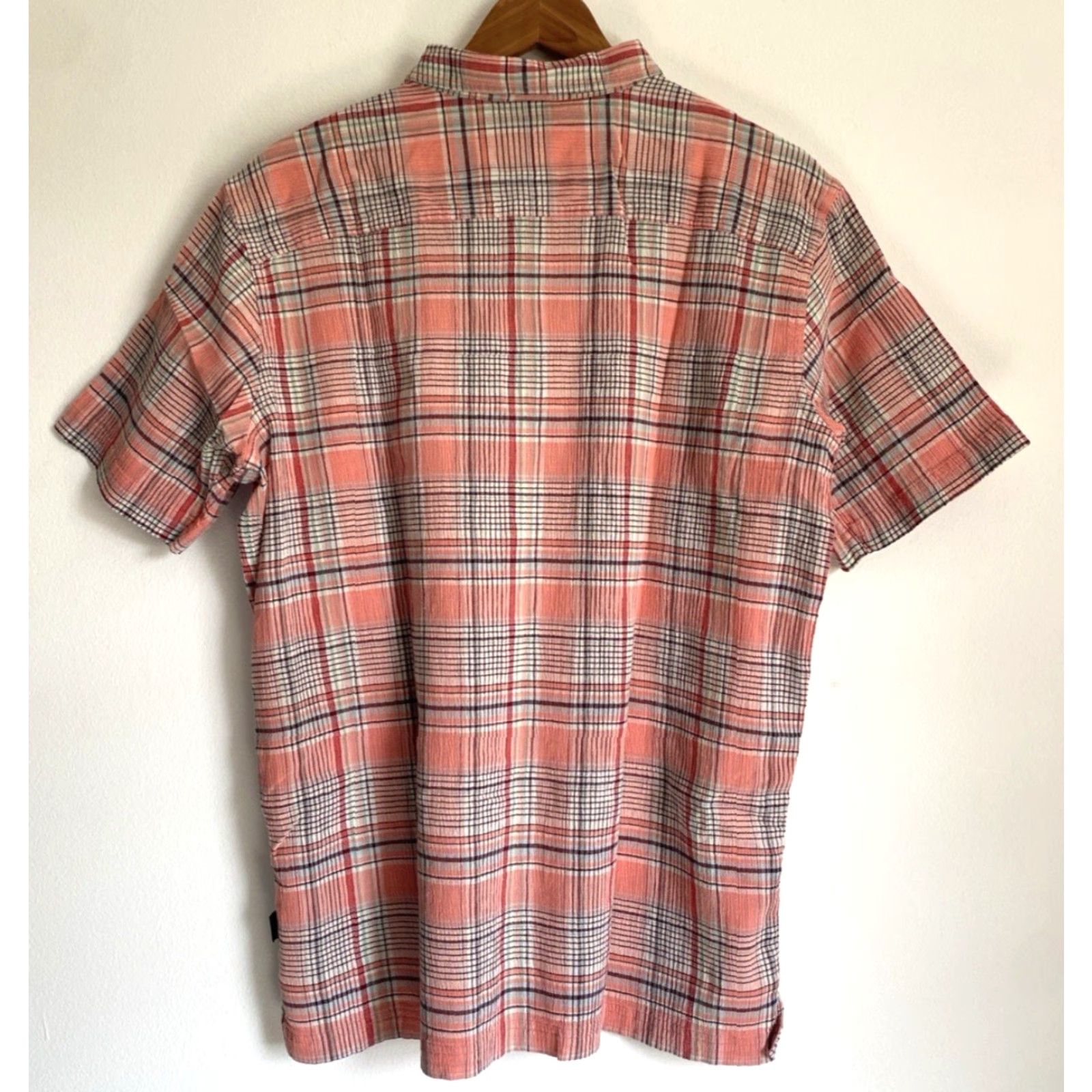 Patagonia Patagonia Men’s A/C Short Sleeve Seersucker Shirt Plaid Sz L Size US L / EU 52-54 / 3 - 2 Thumbnail