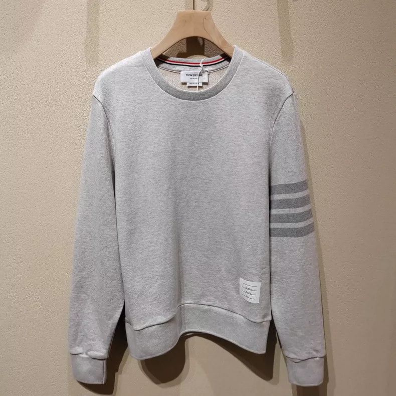Thom Browne Thom Browne Round collar hoodie in light grey Size US M / EU 48-50 / 2 - 1 Thumbnail