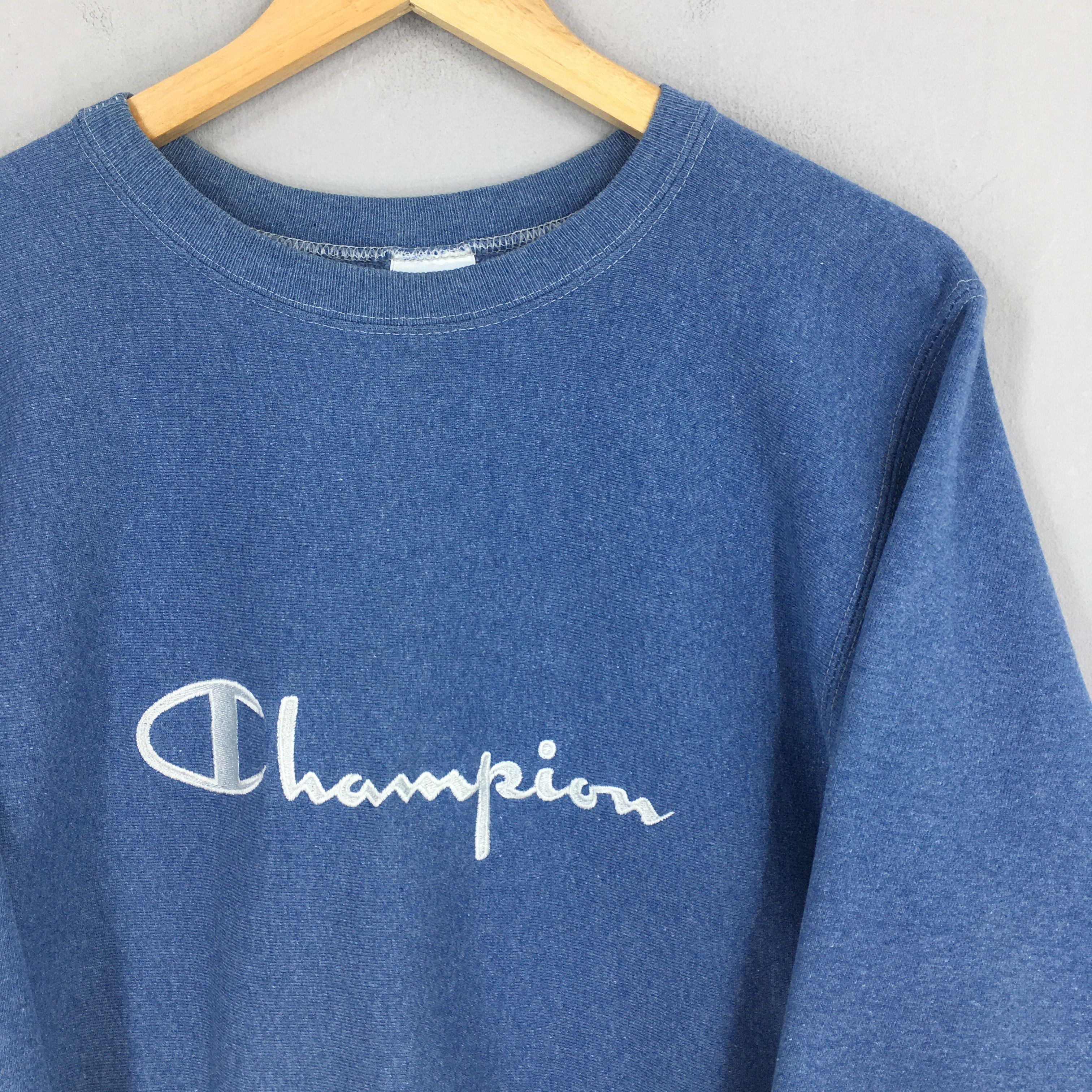 Champion Vintage Champion Script Logo Reverse Weave Sweatshirt Medium Size US M / EU 48-50 / 2 - 2 Thumbnail