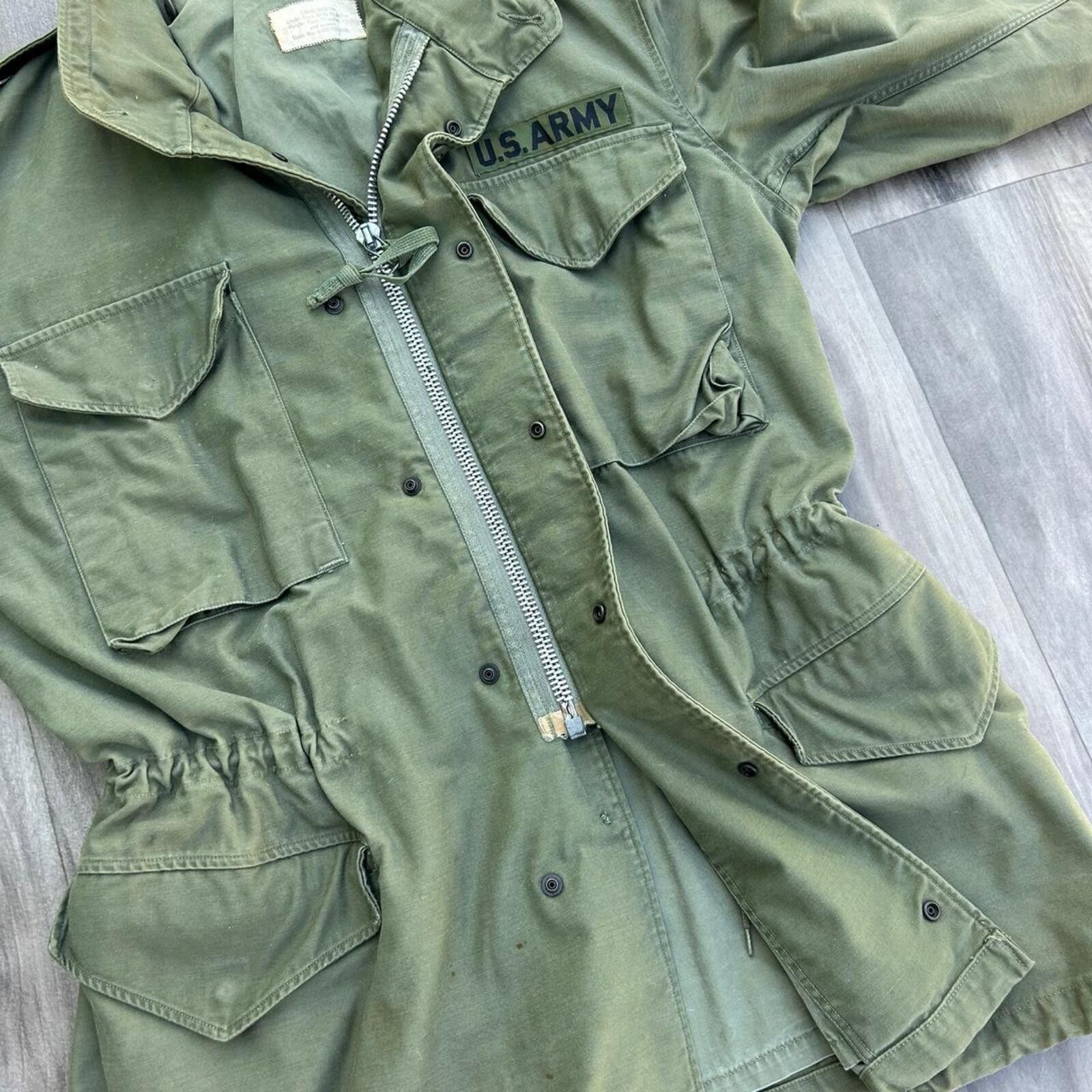 Other Vintage U.S. Army M-1965 field jacket size M Size US M / EU 48-50 / 2 - 5 Thumbnail