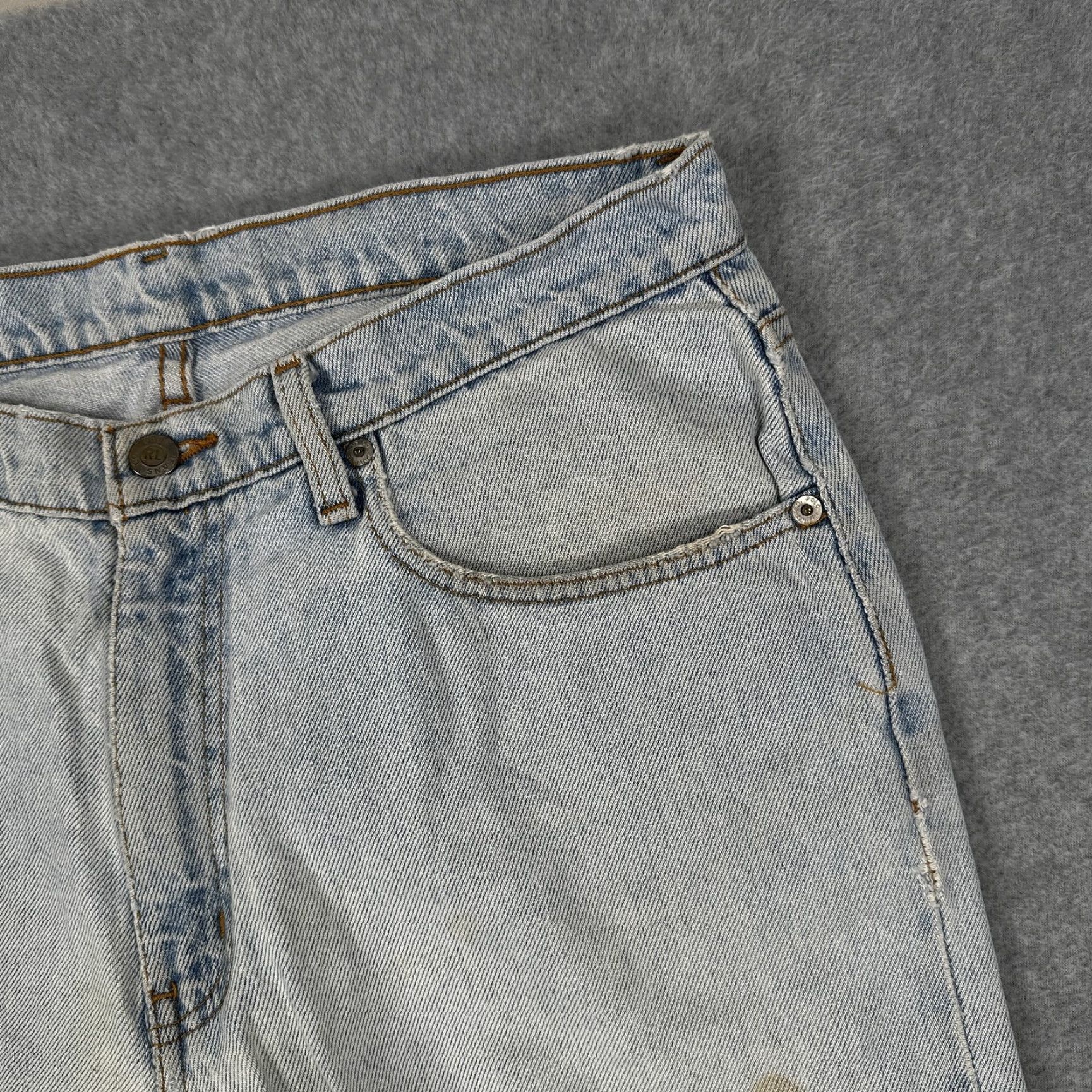 Vintage VINTAGE Polo Jeans Co RL Jeans Mens 34x30 Light Blue Relaxed Fit Distressed 90s Jeans Mens Regular 34 Inseam 30 Distressed Size US S / EU 44-46 / 1 - 2 Thumbnail