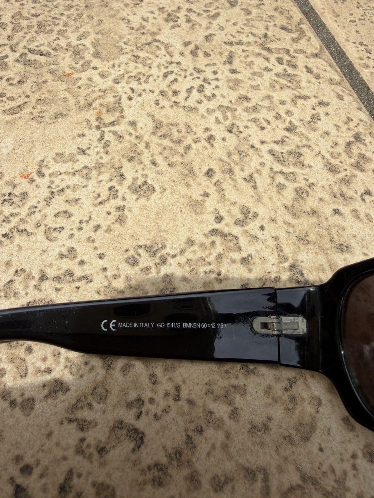 Gucci Gucci Sunglasses Black GG 1541/S Size ONE SIZE - 5 Thumbnail
