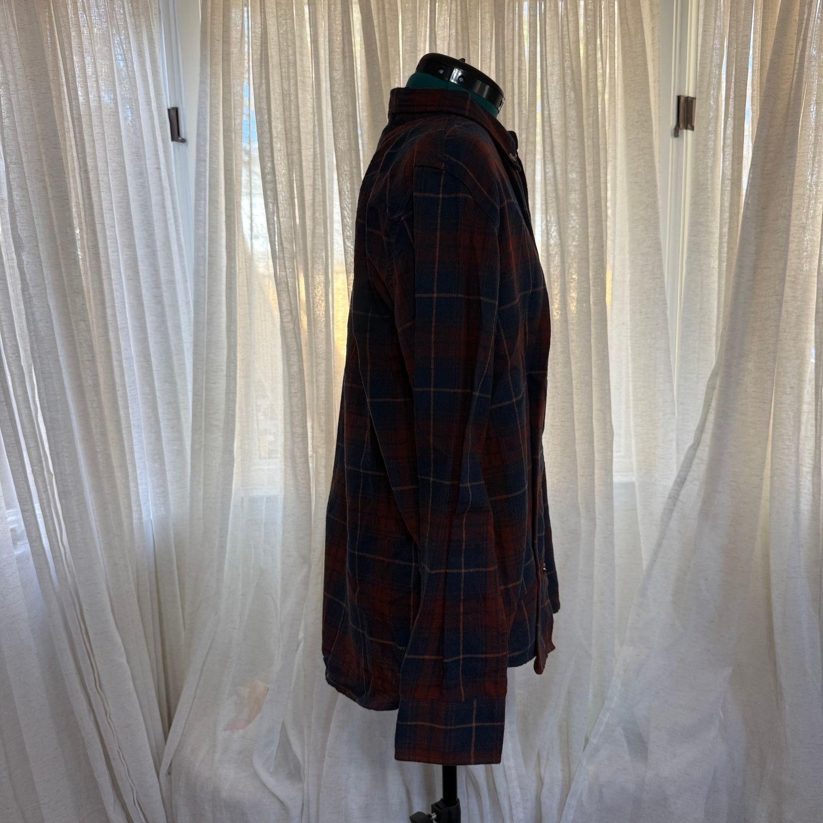 Other Berkley Jensen Plaid Button-Down Shirt | Sz M Size US M / EU 48-50 / 2 - 3 Thumbnail