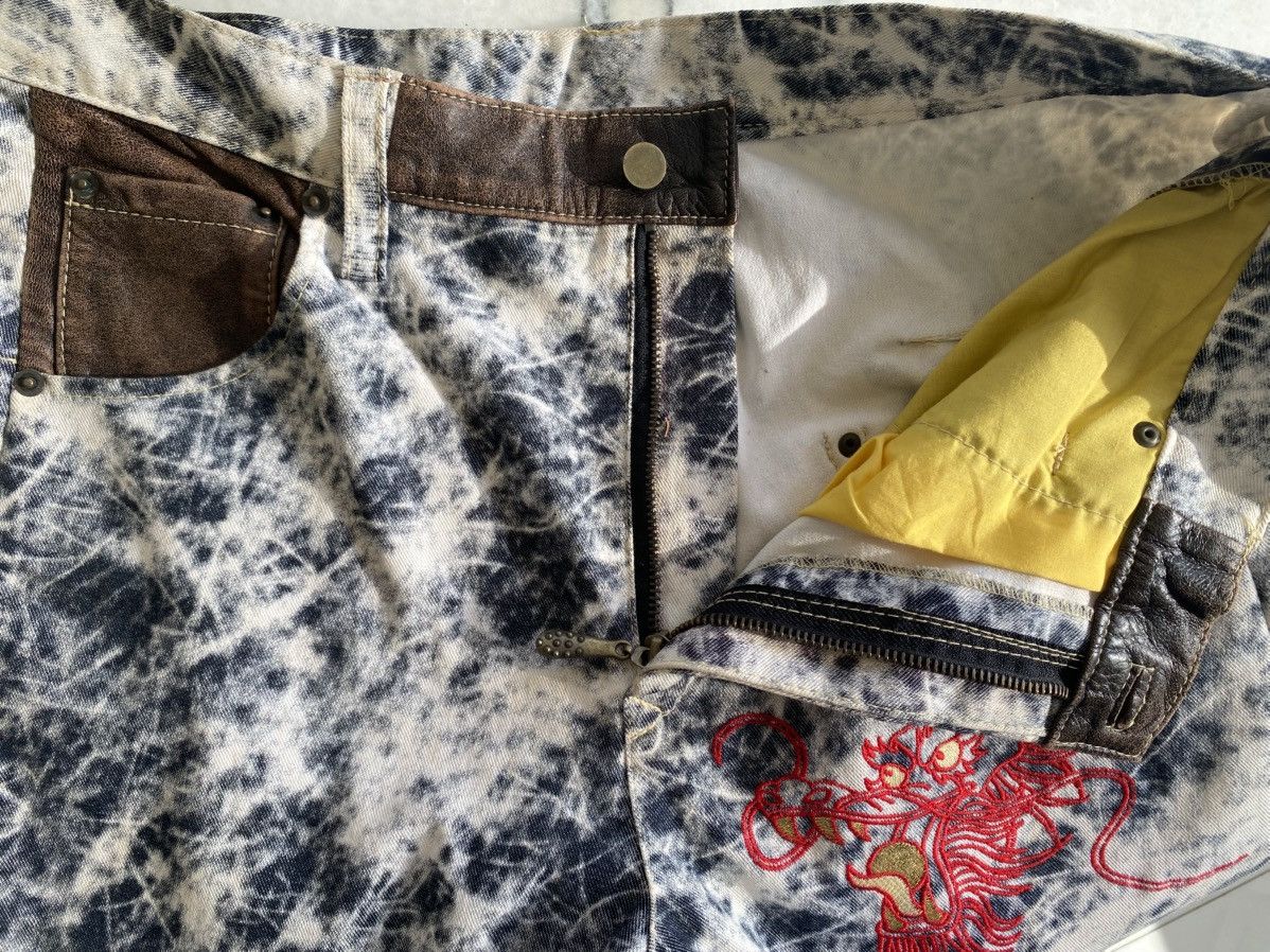 Japanese Brand Dobbi's Family Dragon Embroidery Lightweight Jeans Size US 33 - 11 Thumbnail