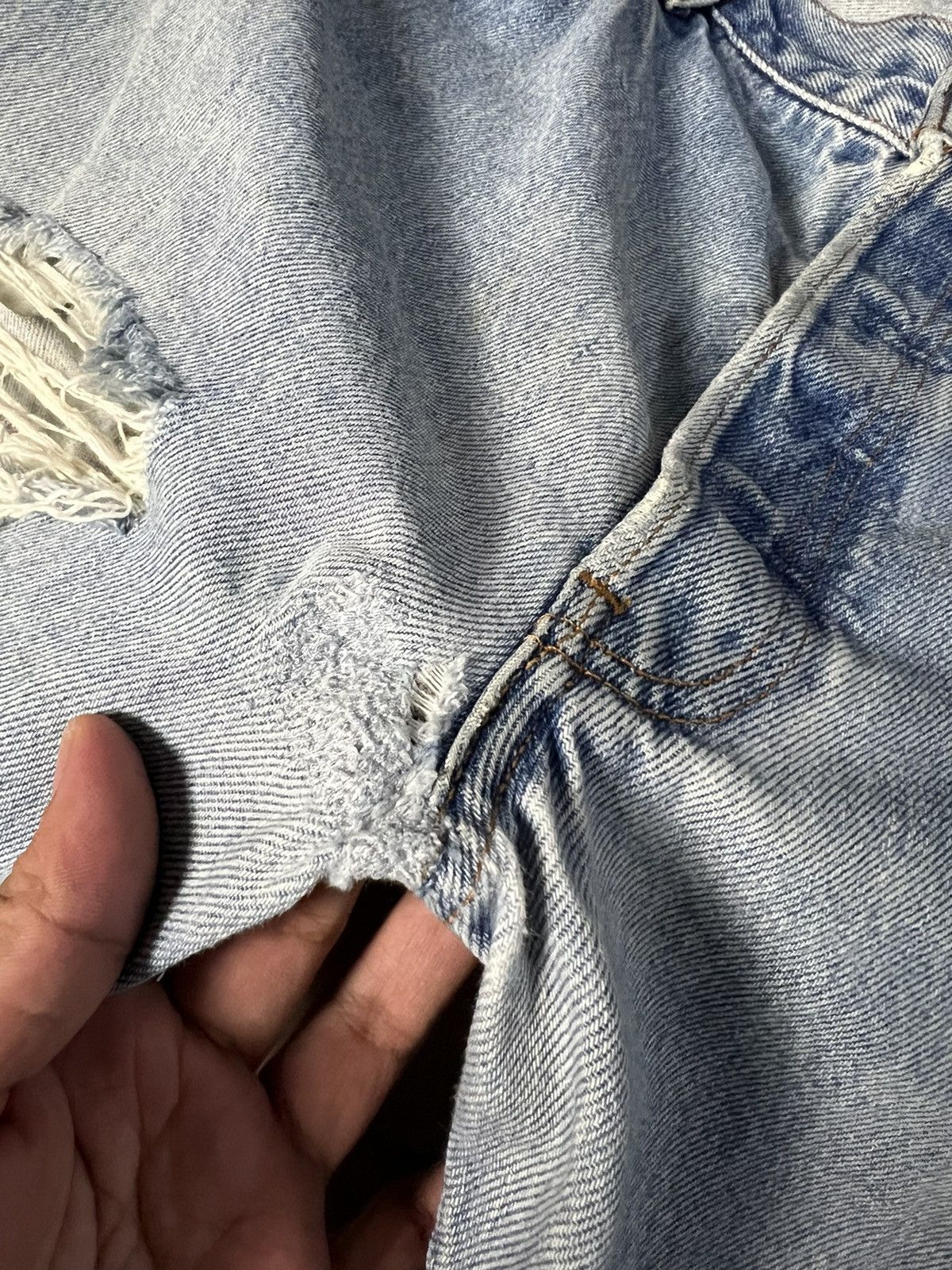 Levi's 💥LIMITED EDITION💥VINTAGE 90’S LEVIS 501XX DISTRESSED JEANS Size US 34 / EU 50 - 14 Thumbnail