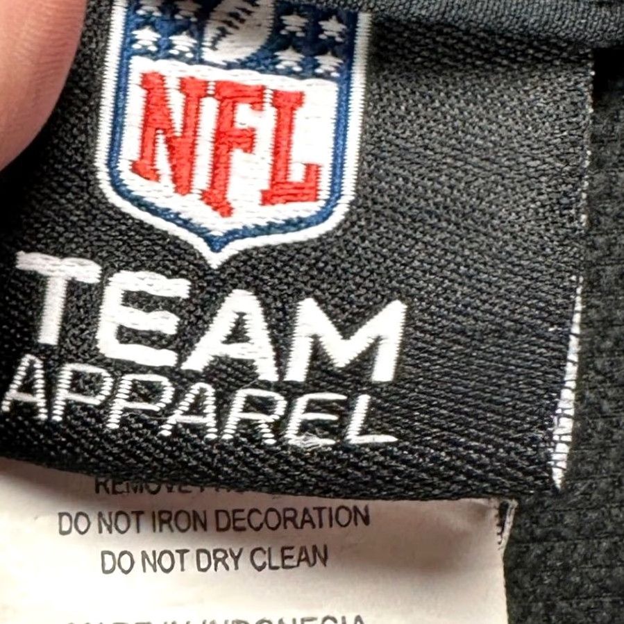 NFL New England Patriots Shirt Pullover Men Medium Black Quarter Zip Lightweight NFL Size US M / EU 48-50 / 2 - 4 Thumbnail