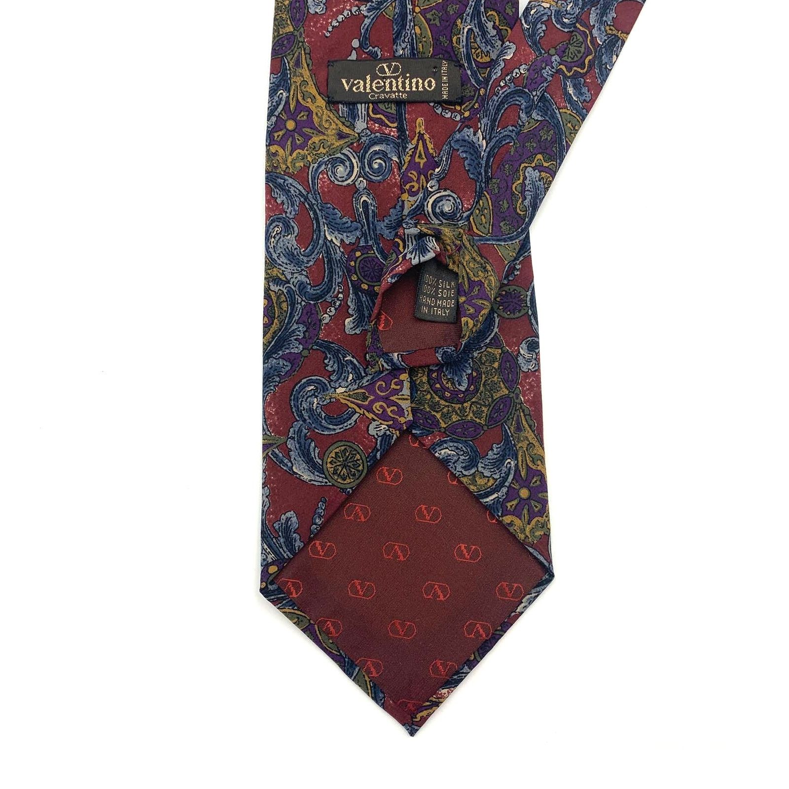 Valentino × Vintage Vintage Valentino Silk Printed Tie Scrolls Motif Red Foulard Size ONE SIZE - 2 Thumbnail