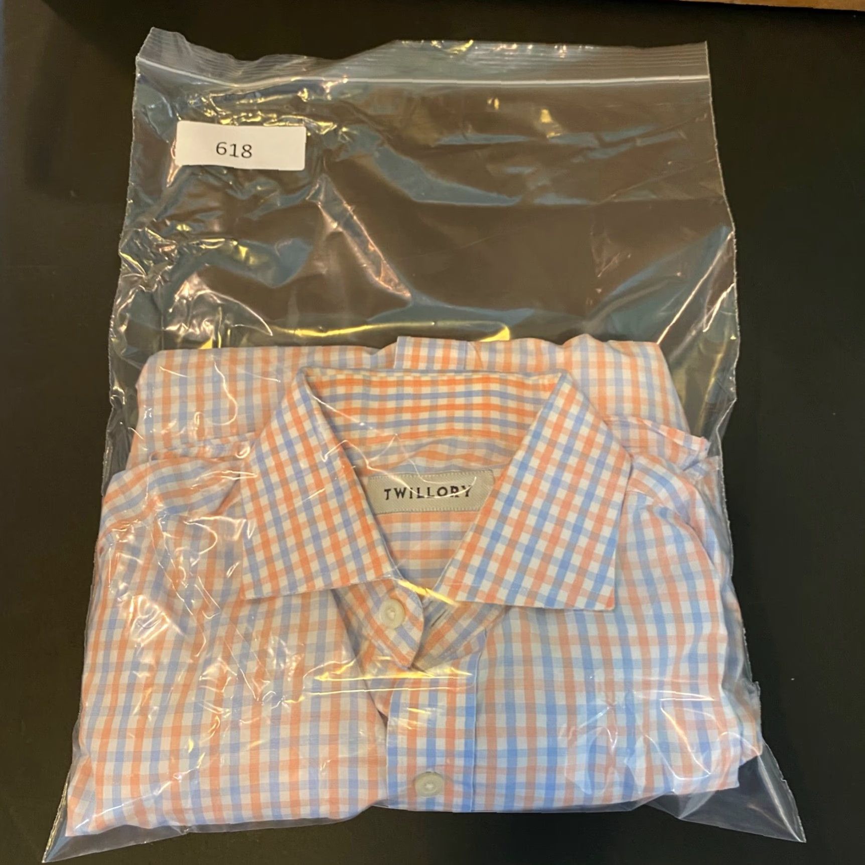 Vintage Twillory Shirt Mens 16 34/35 White Orange Blue Plaid Button Up Outdoors L/S Shirt Mens Regular Blue Plaid Outdoors L/S 16 34/35 Men Rust? Size US L / EU 52-54 / 3 - 8 Thumbnail