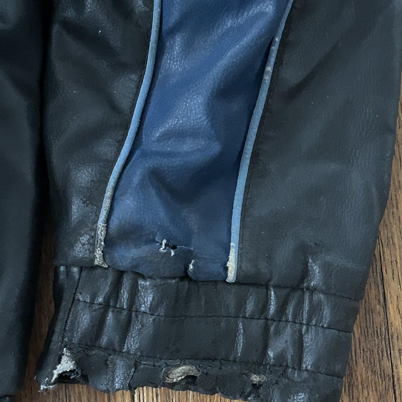 NFL vintage Tennessee Titans leather bomber jacket Size US XL / EU 56 / 4 - 5 Thumbnail