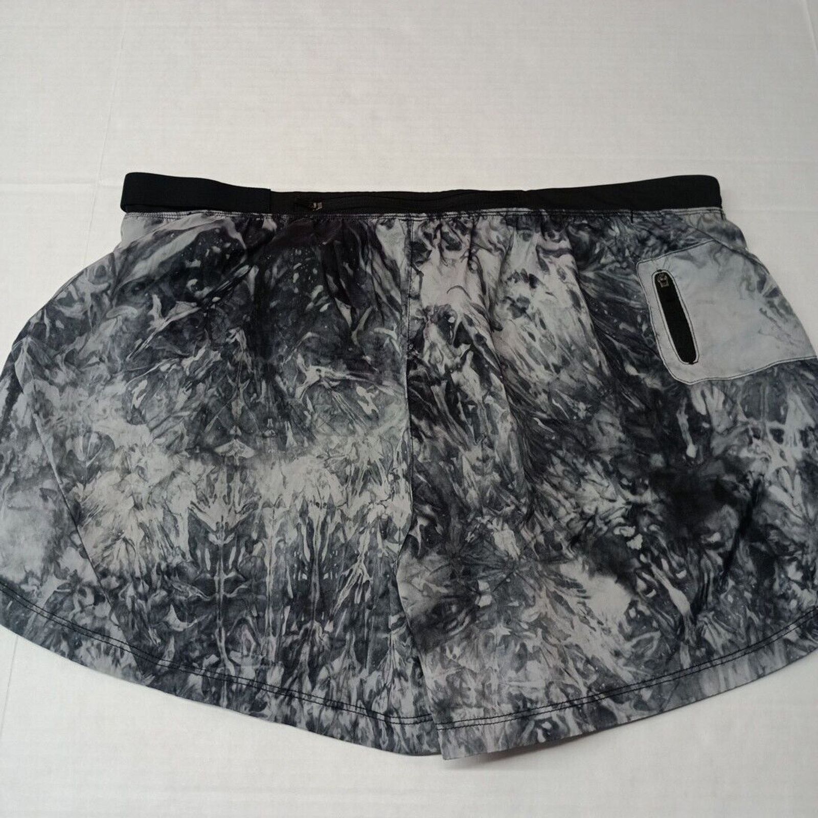 Nike Nike Trail Running Shorts Womens XL Lined Tie Dye DX1021-010 Size 38" / US 16 / IT 52 - 7 Thumbnail