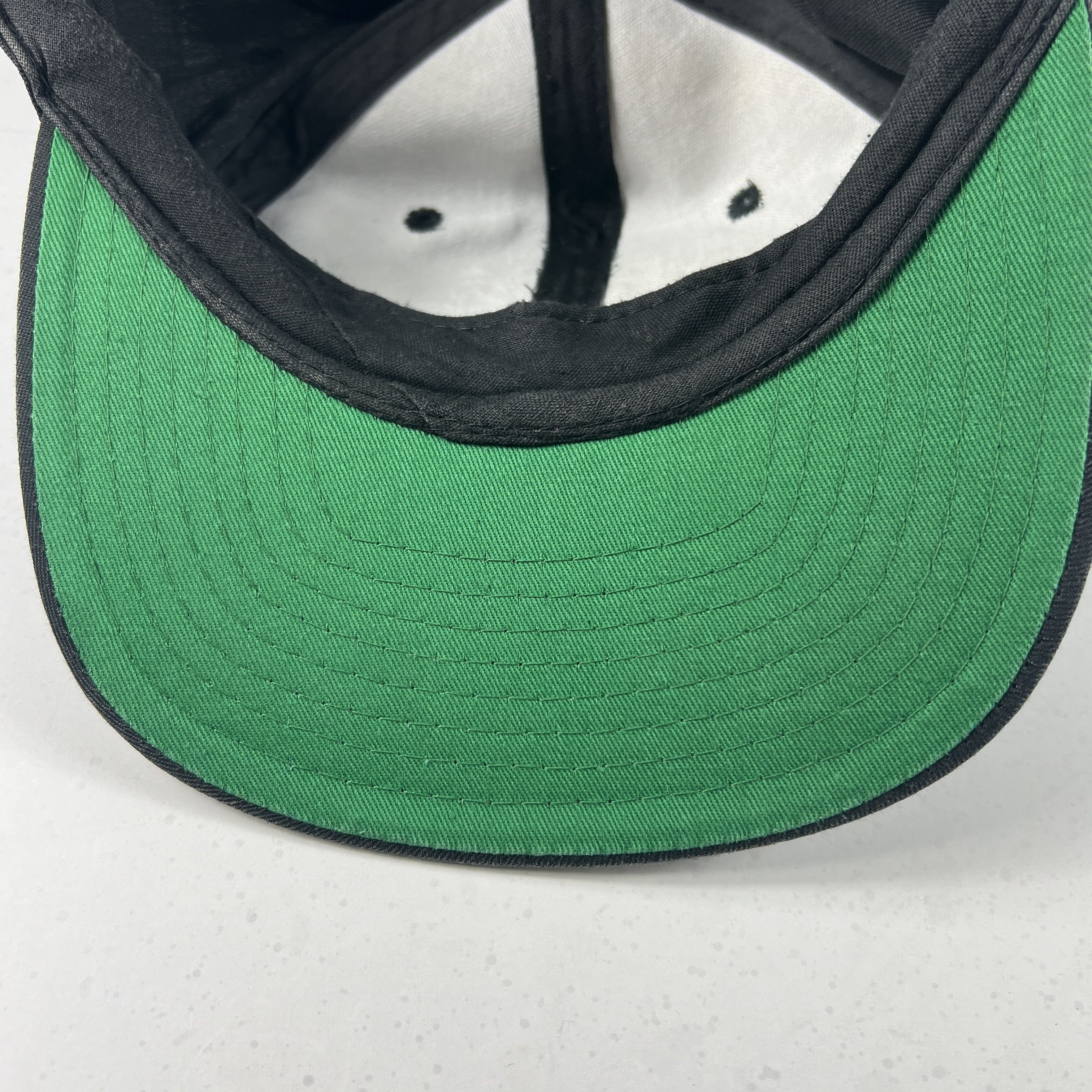 NBA × Vintage VTG 1992 Back To Back NBA Champs Chicago Bulls Snap Back Hat Size ONE SIZE - 9 Thumbnail