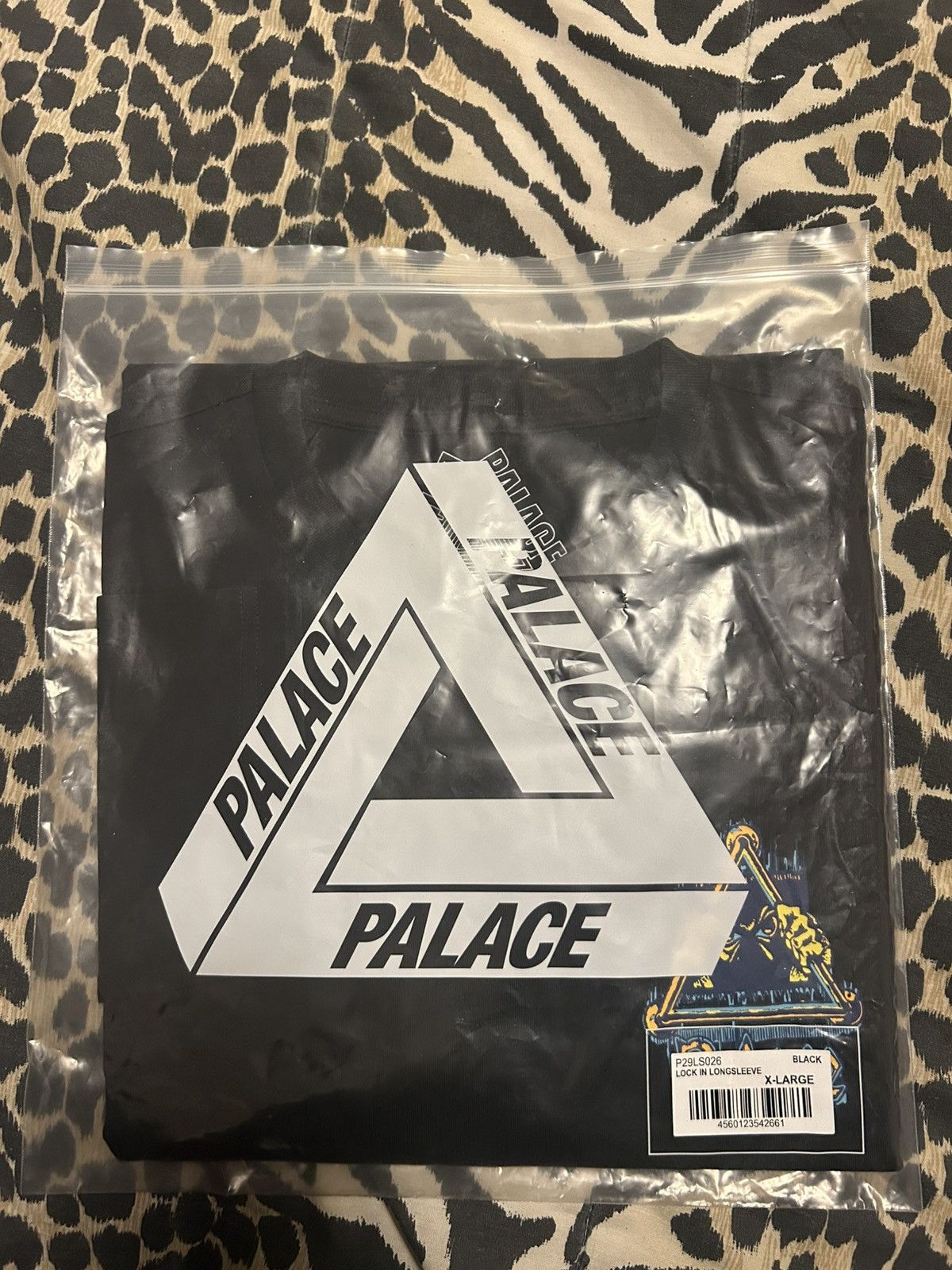 Palace Palace Lock In Longsleeve Size US XL / EU 56 / 4 - 3 Thumbnail